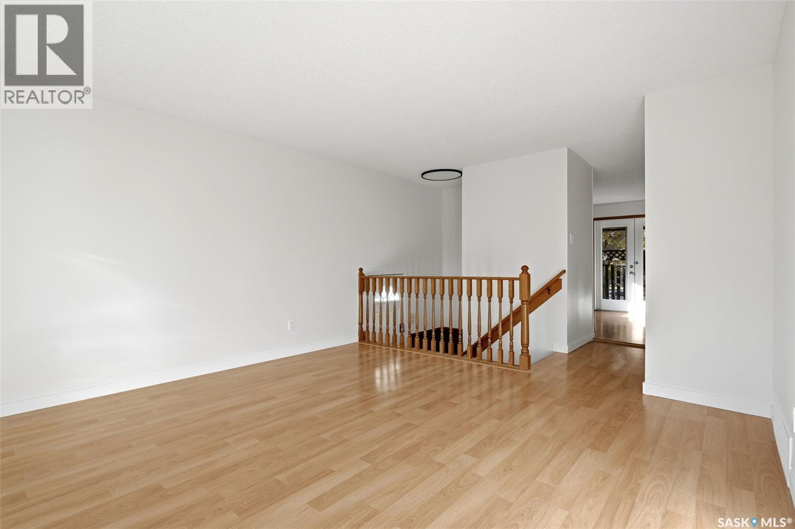 1014 Mawson Bay Property Photo 6