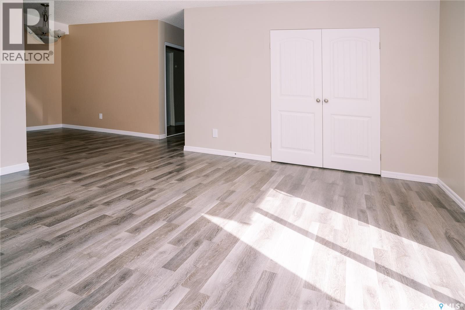 416 510 Prairie Avenue Property Photo 19