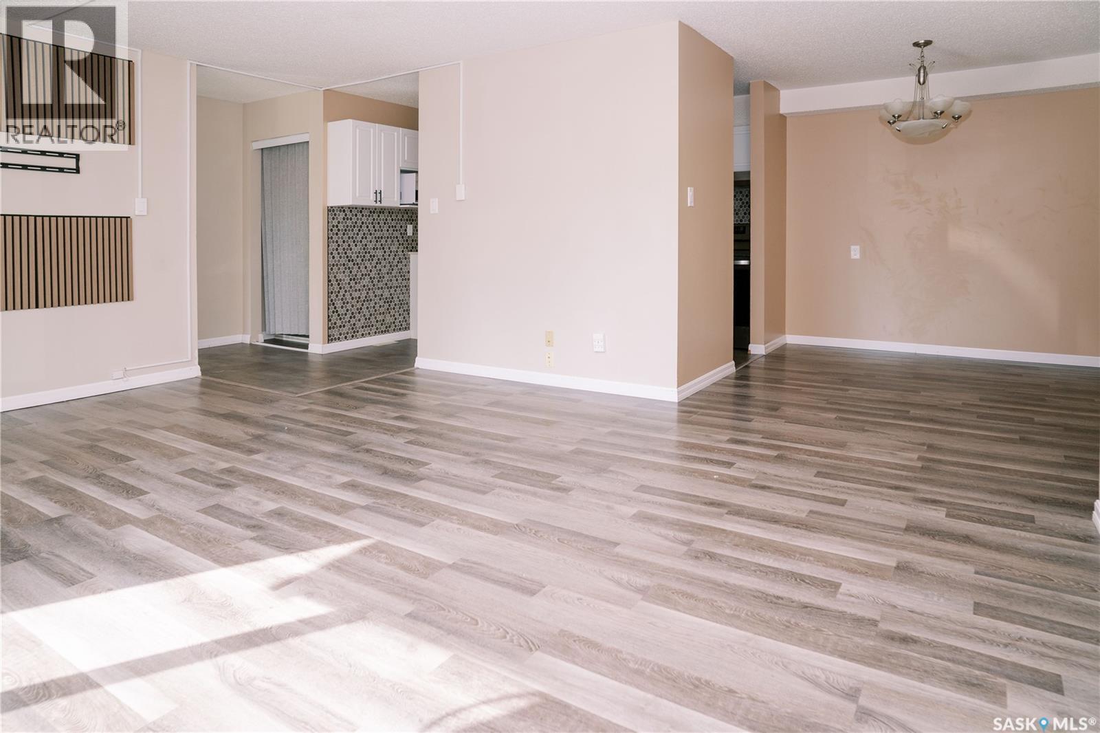 416 510 Prairie Avenue Property Photo 21
