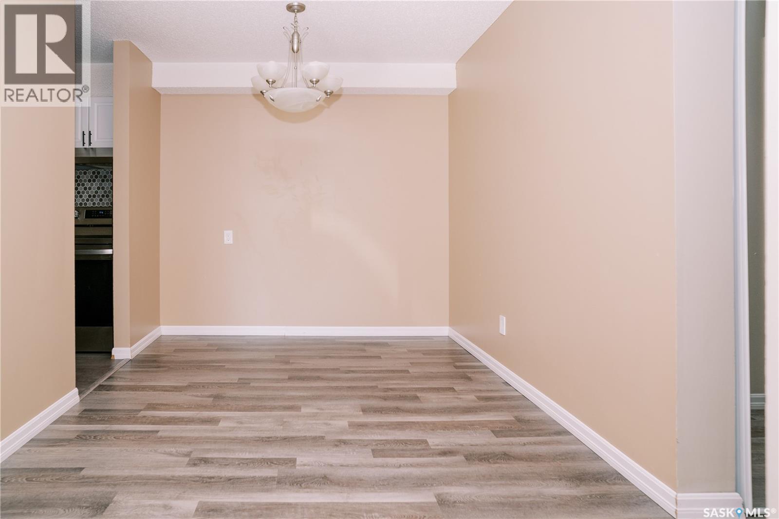 416 510 Prairie Avenue Property Photo 22