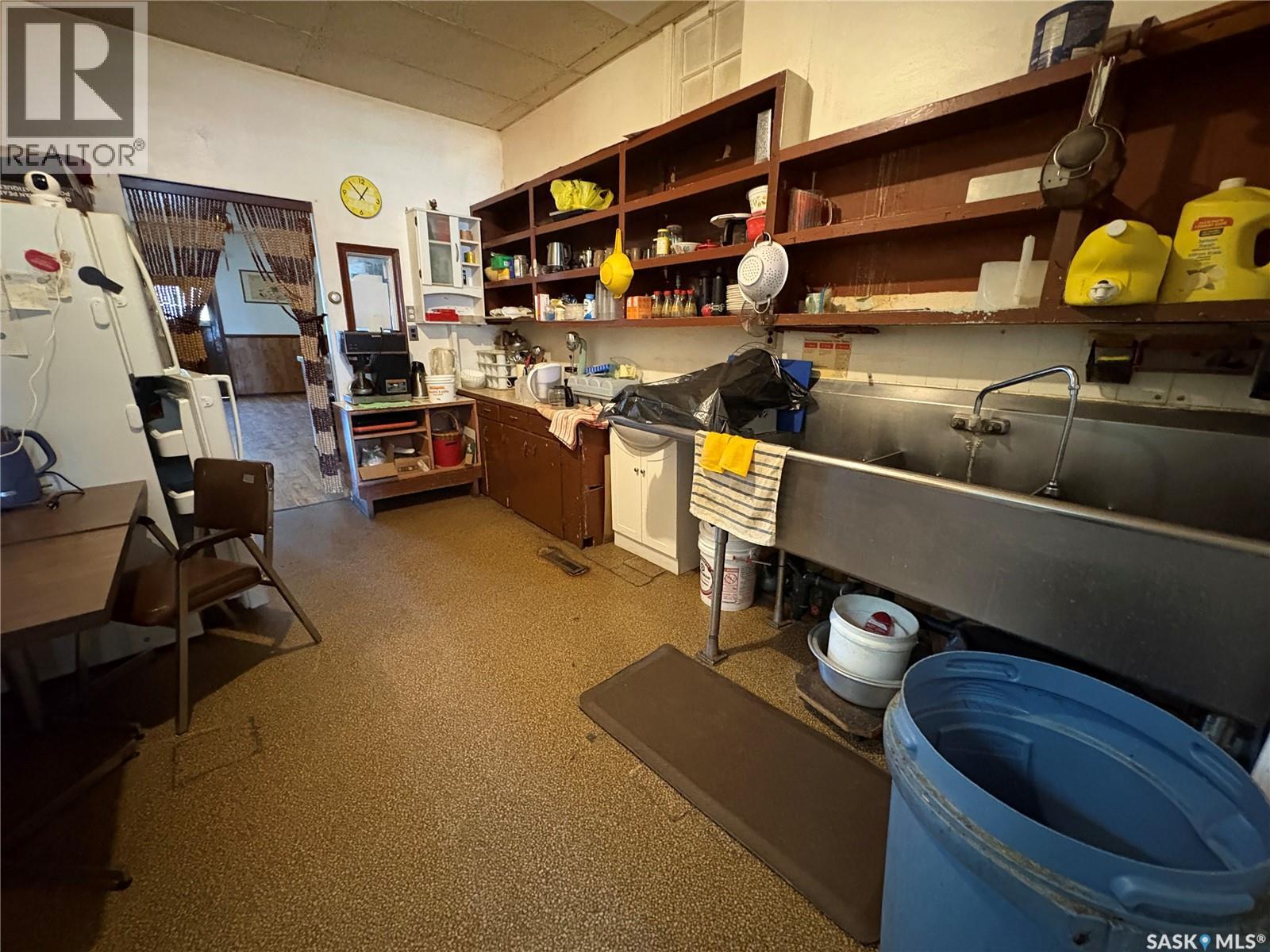 310 Main Street N Property Photo 5