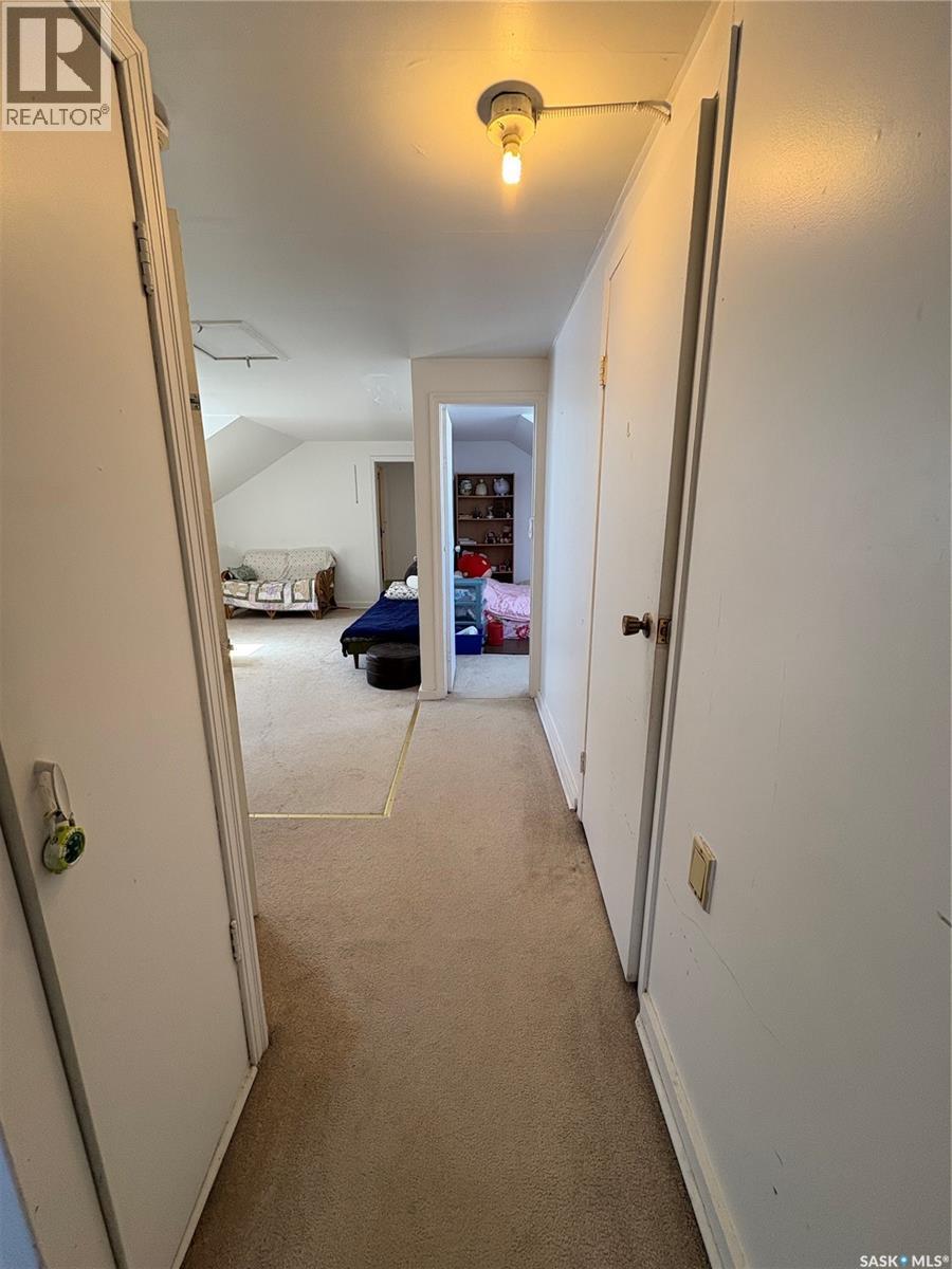 310 Main Street N Property Photo 11