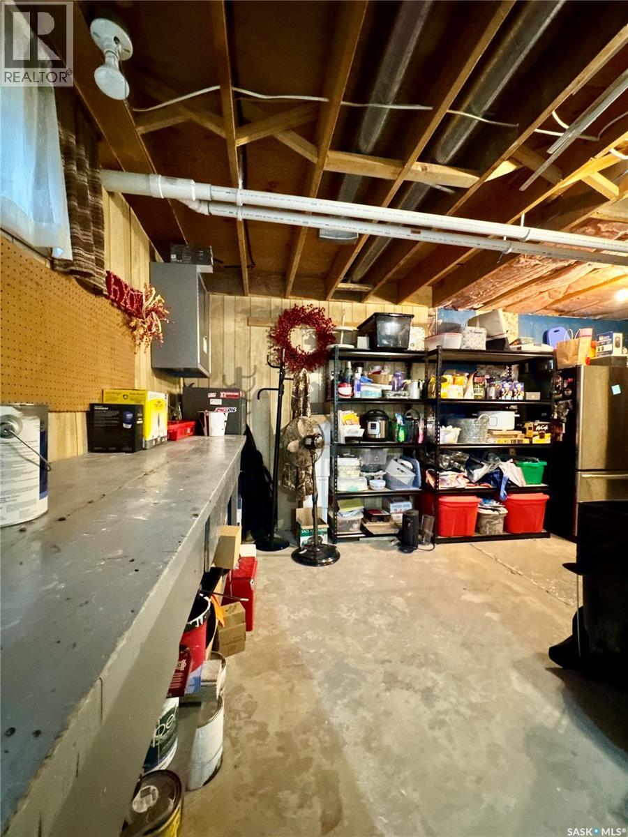 528 Westview Crescent Property Photo 47