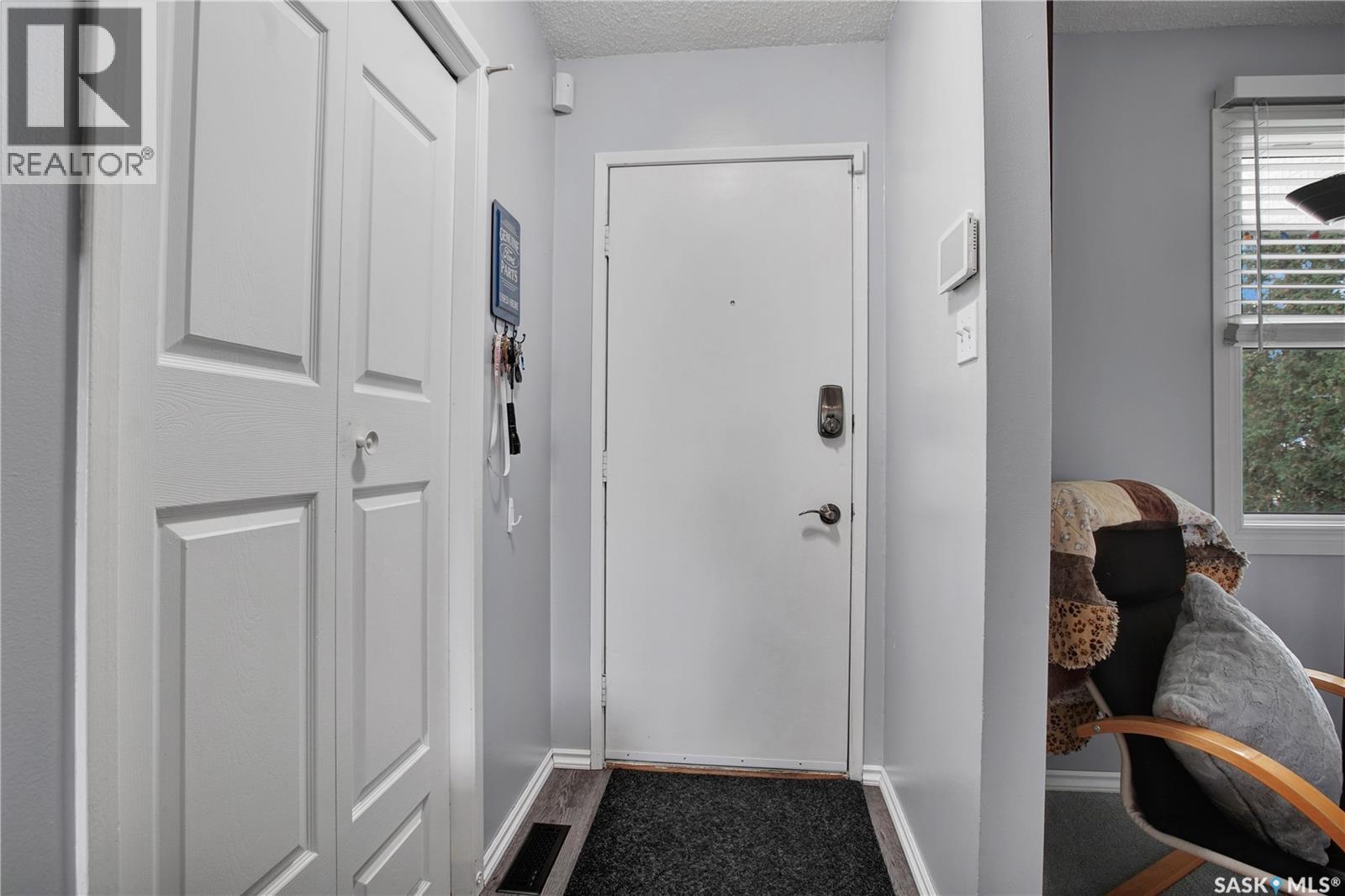 106 Shea Crescent Property Photo 3