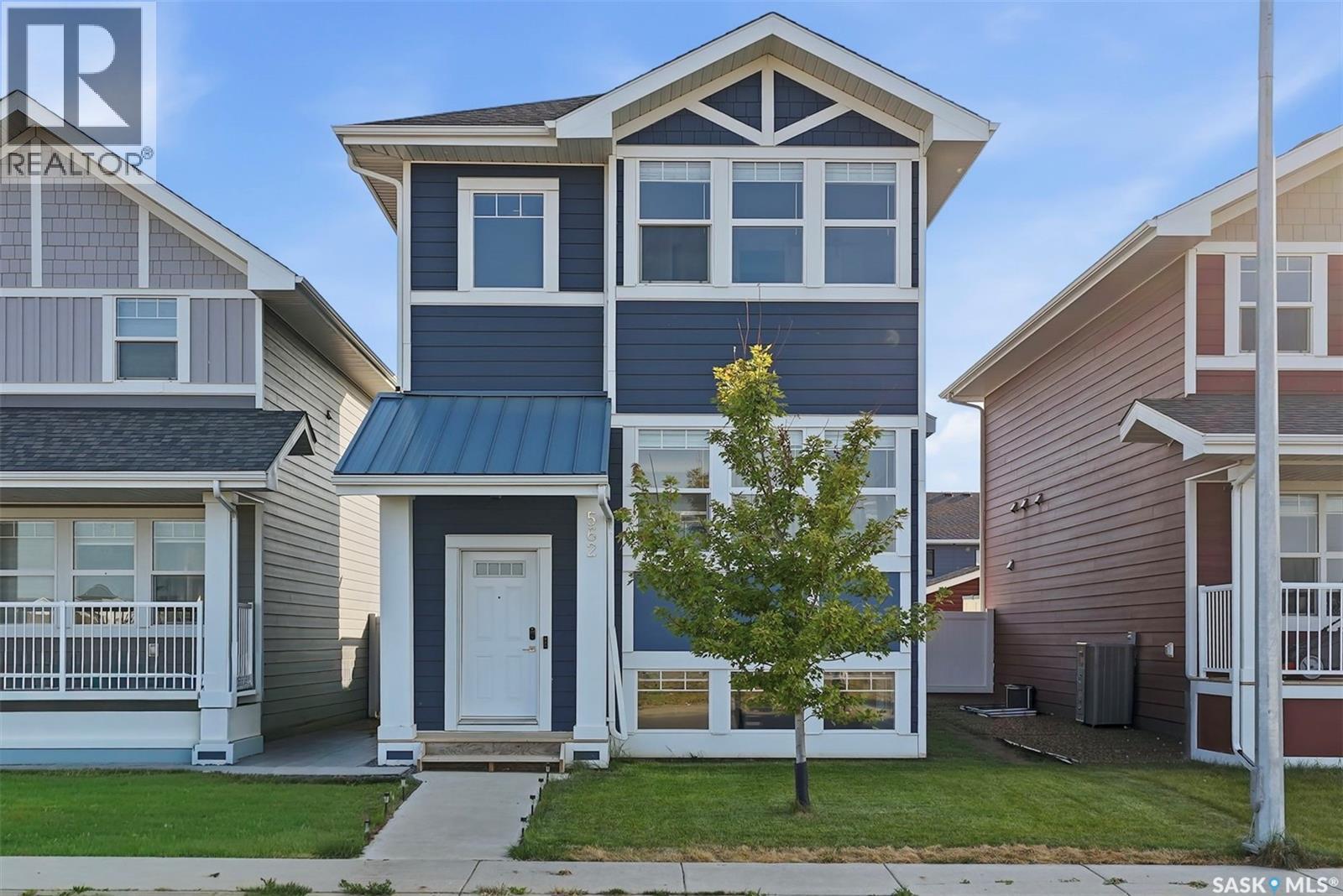 562 Stilling WAY Property Photo 1