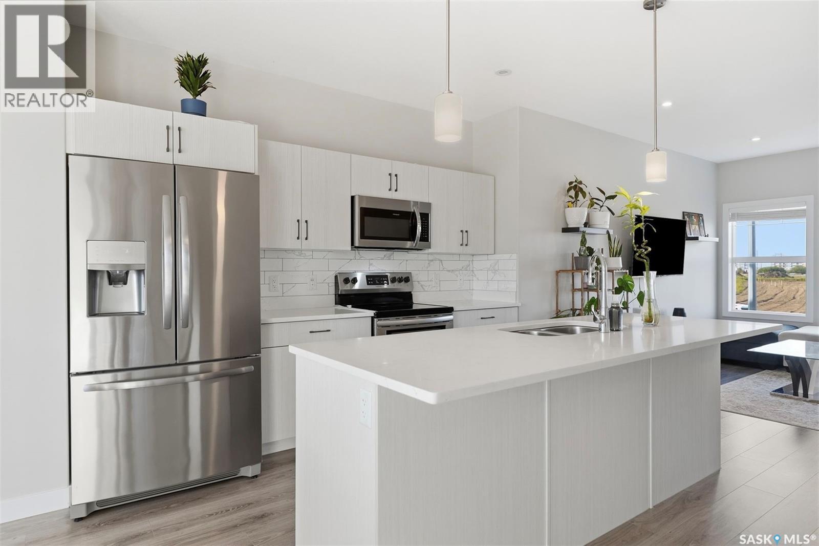 562 Stilling Way Property Photo 10