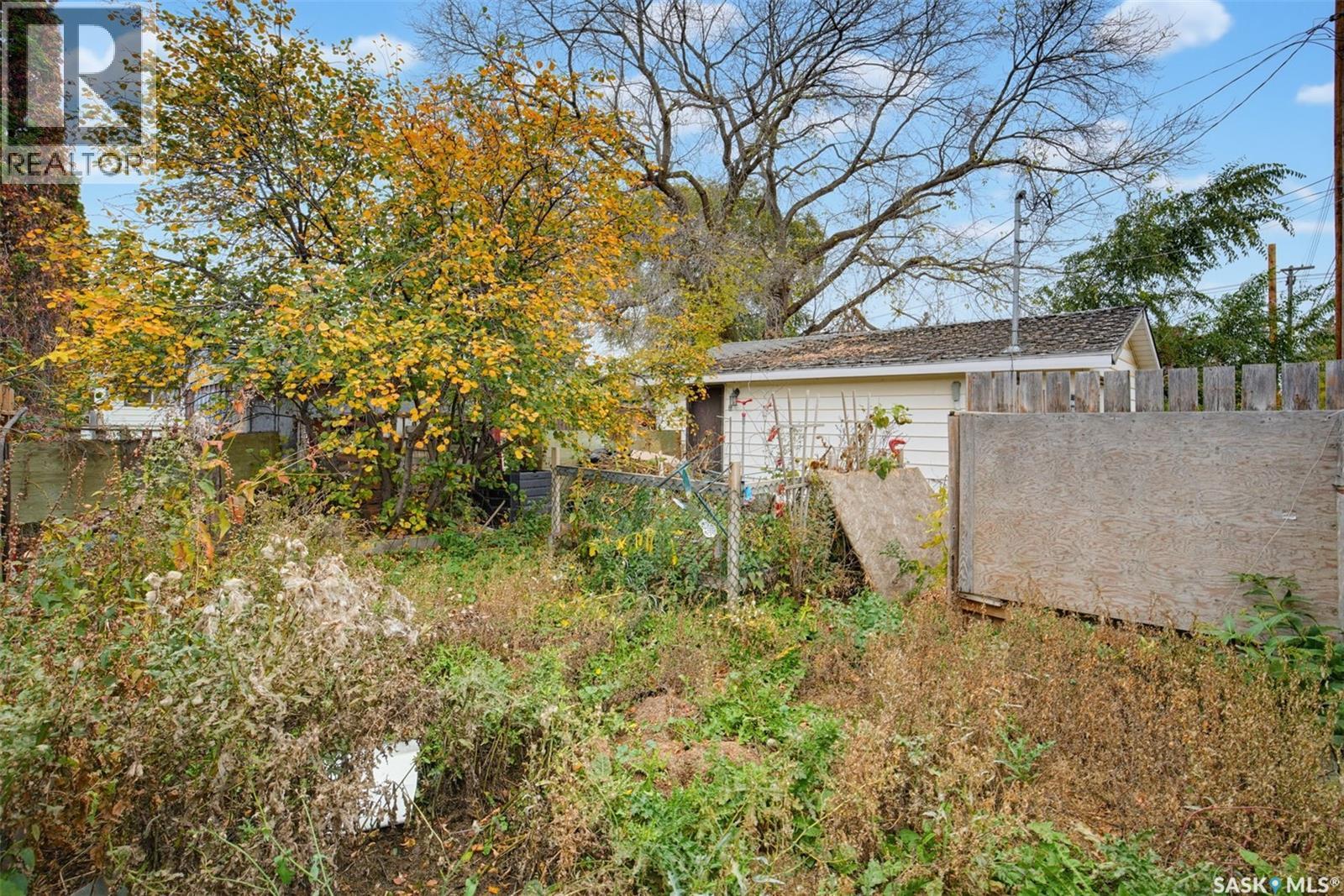 706 S Avenue N Property Photo 29