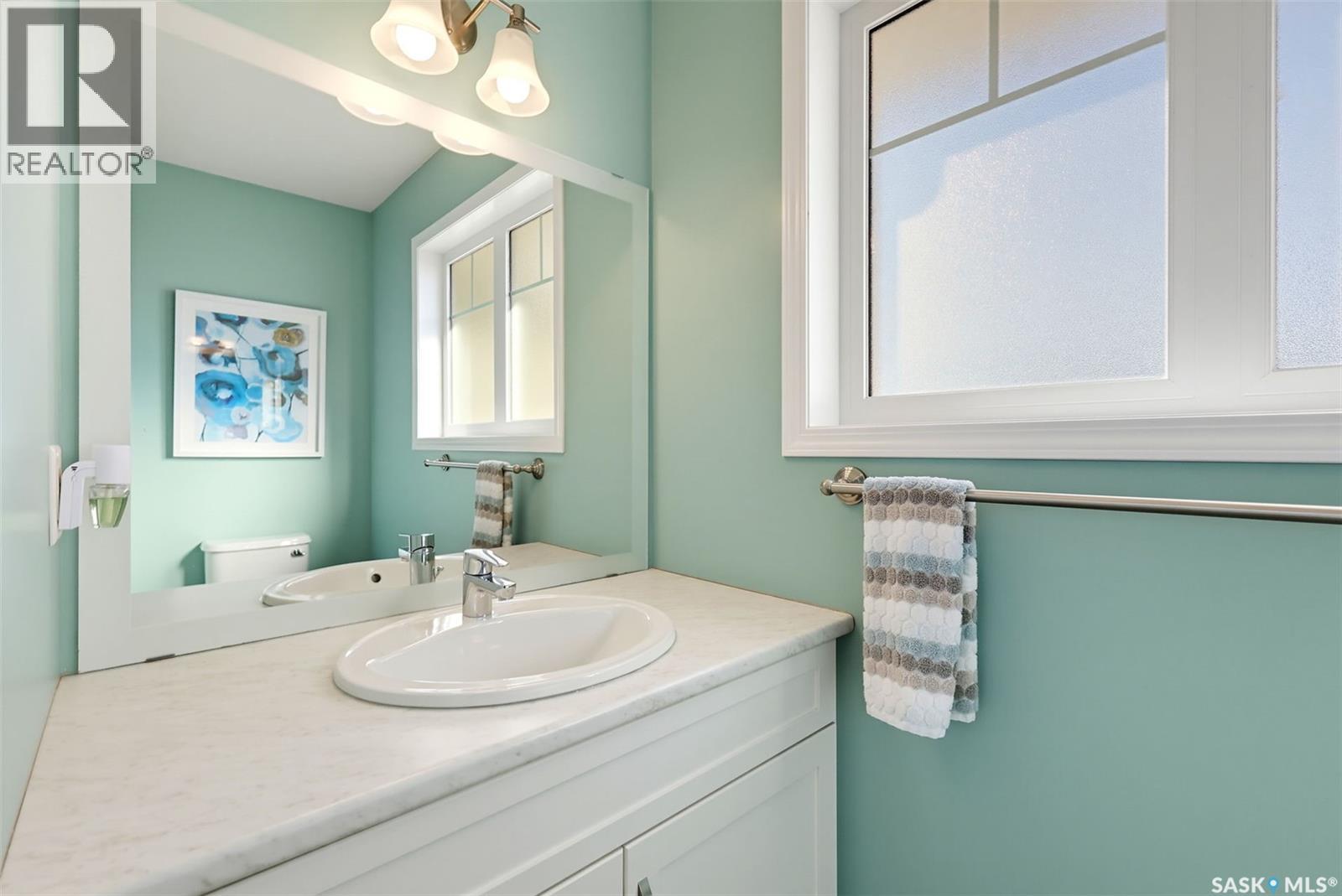 263 Eaton Crescent Property Photo 14