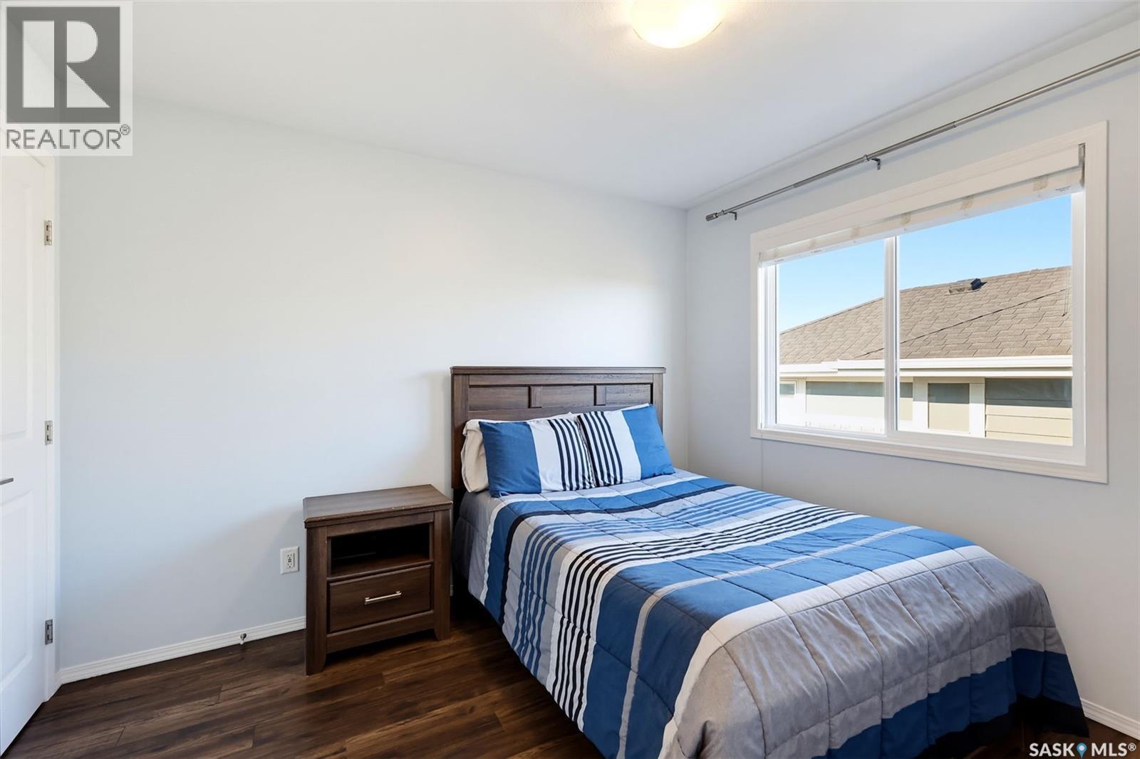 263 Eaton Crescent Property Photo 21