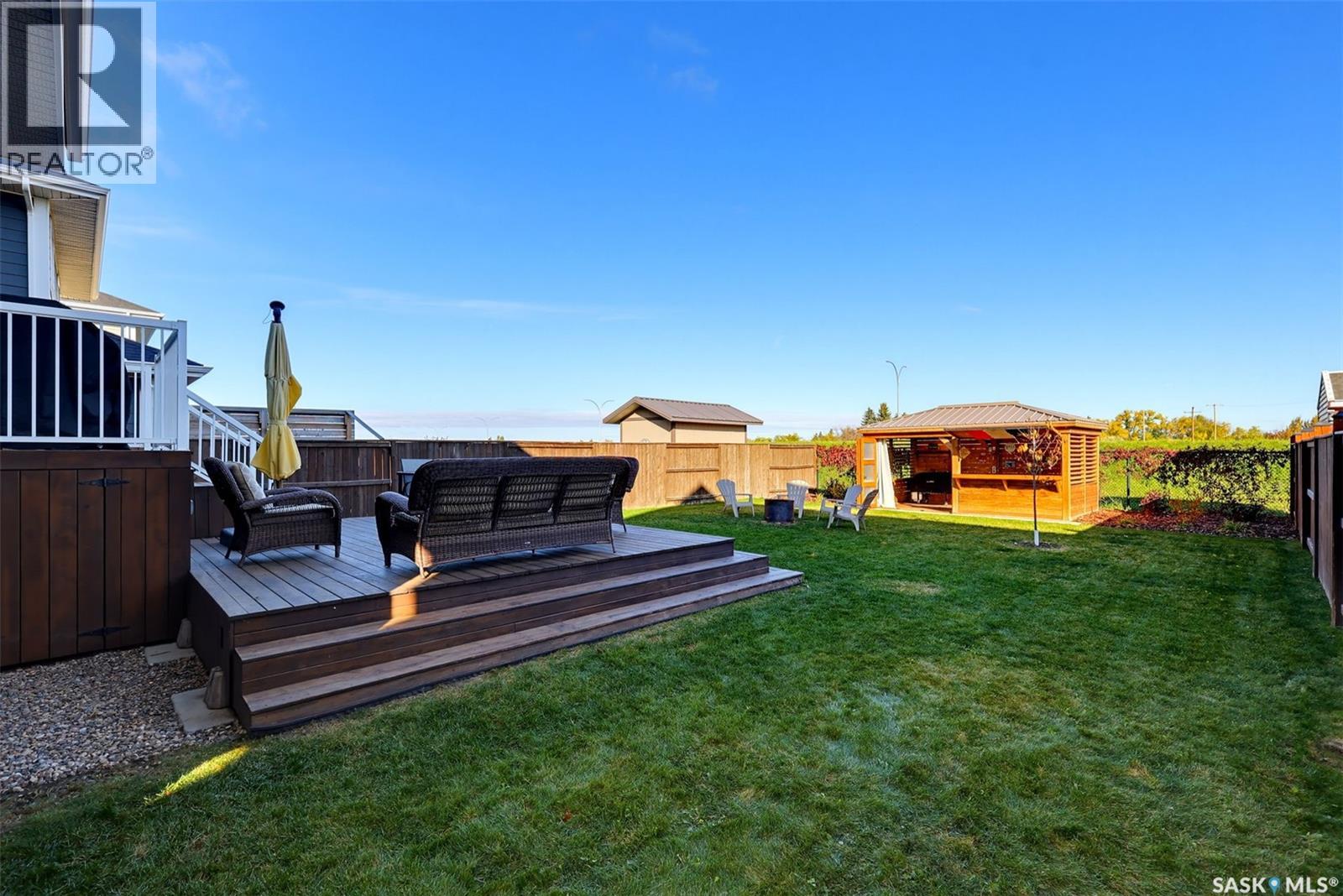 263 Eaton Crescent Property Photo 32