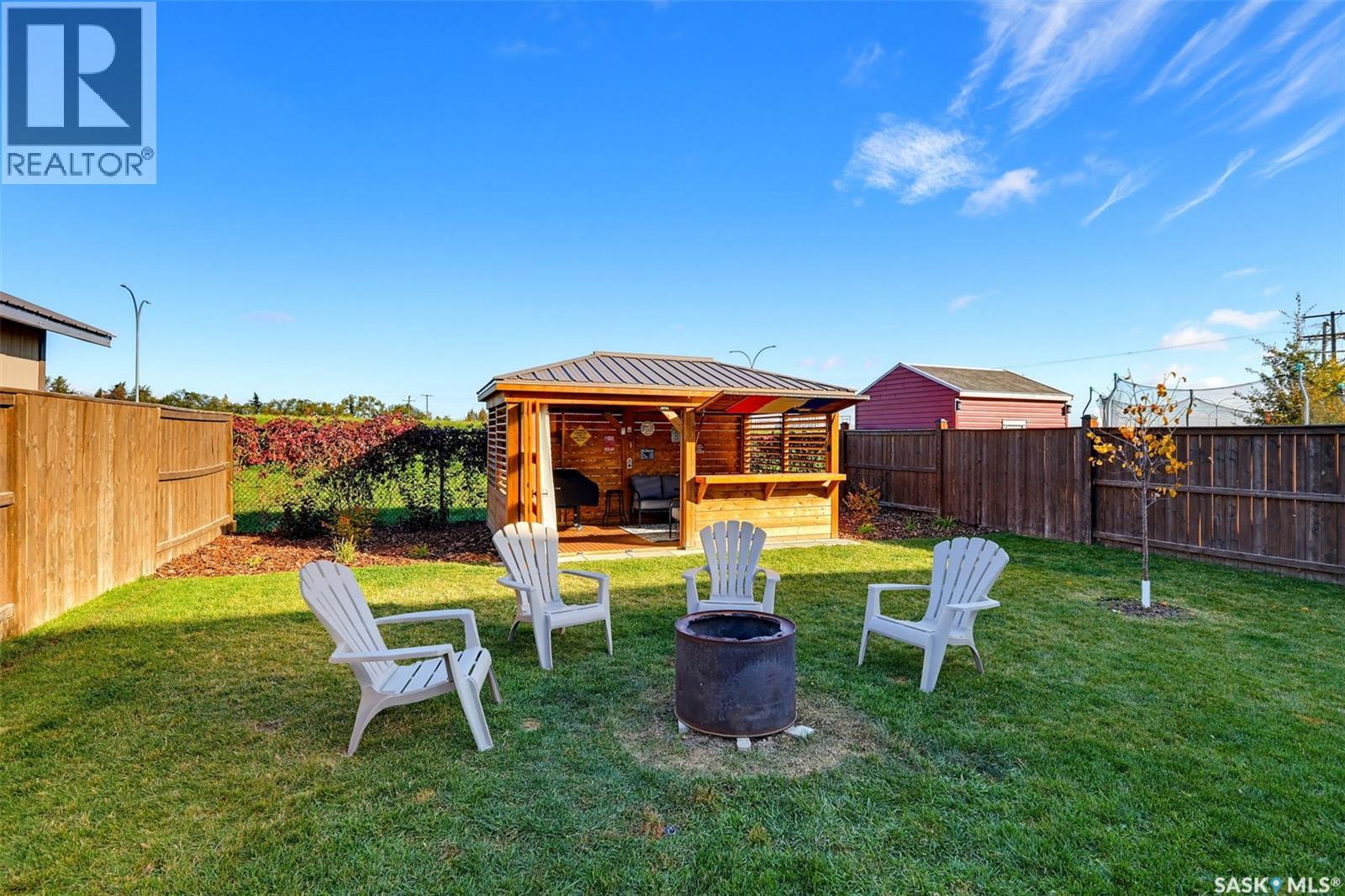 263 Eaton Crescent Property Photo 36