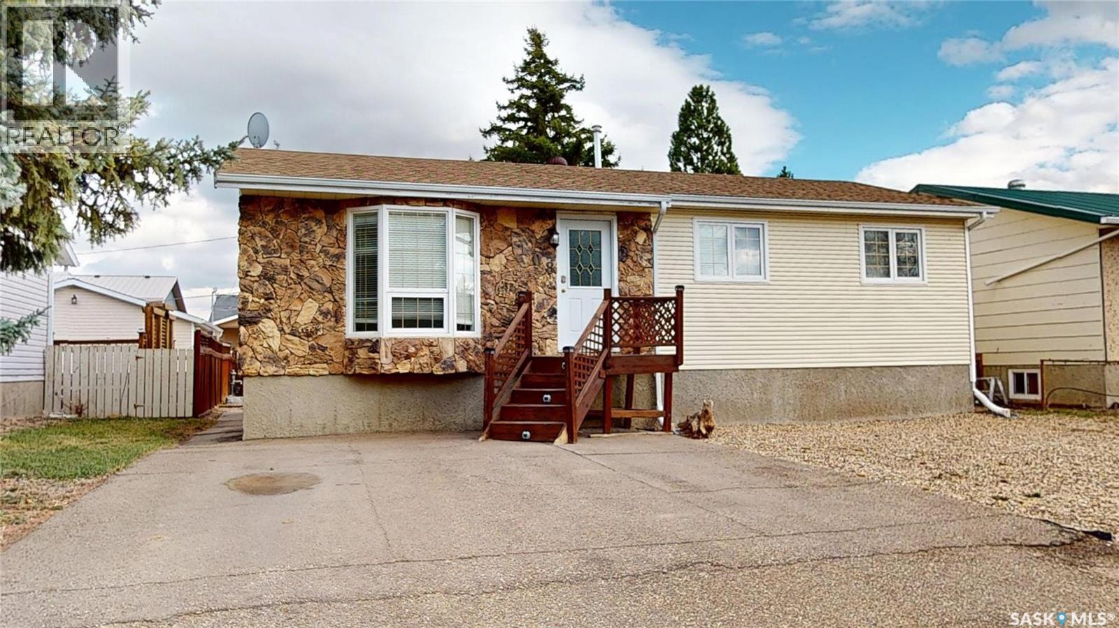 108 Griffin Street Property Photo 1