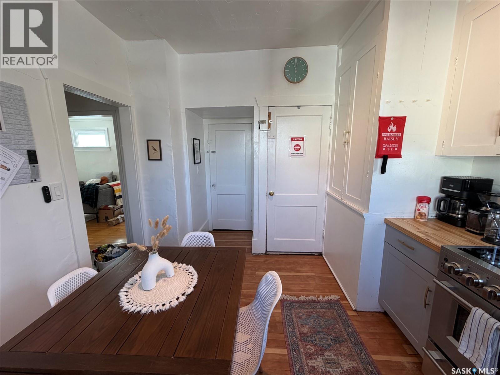 345 2nd Street W Property Photo 16