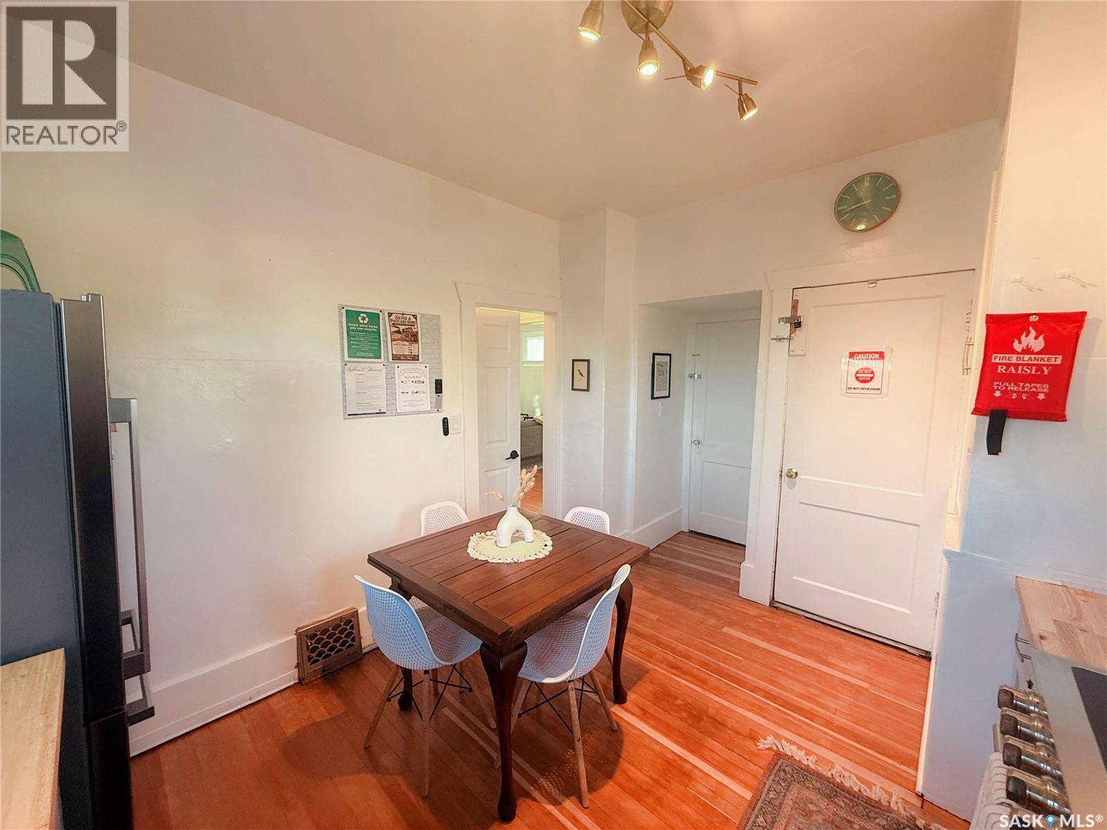 345 2nd Street W Property Photo 35