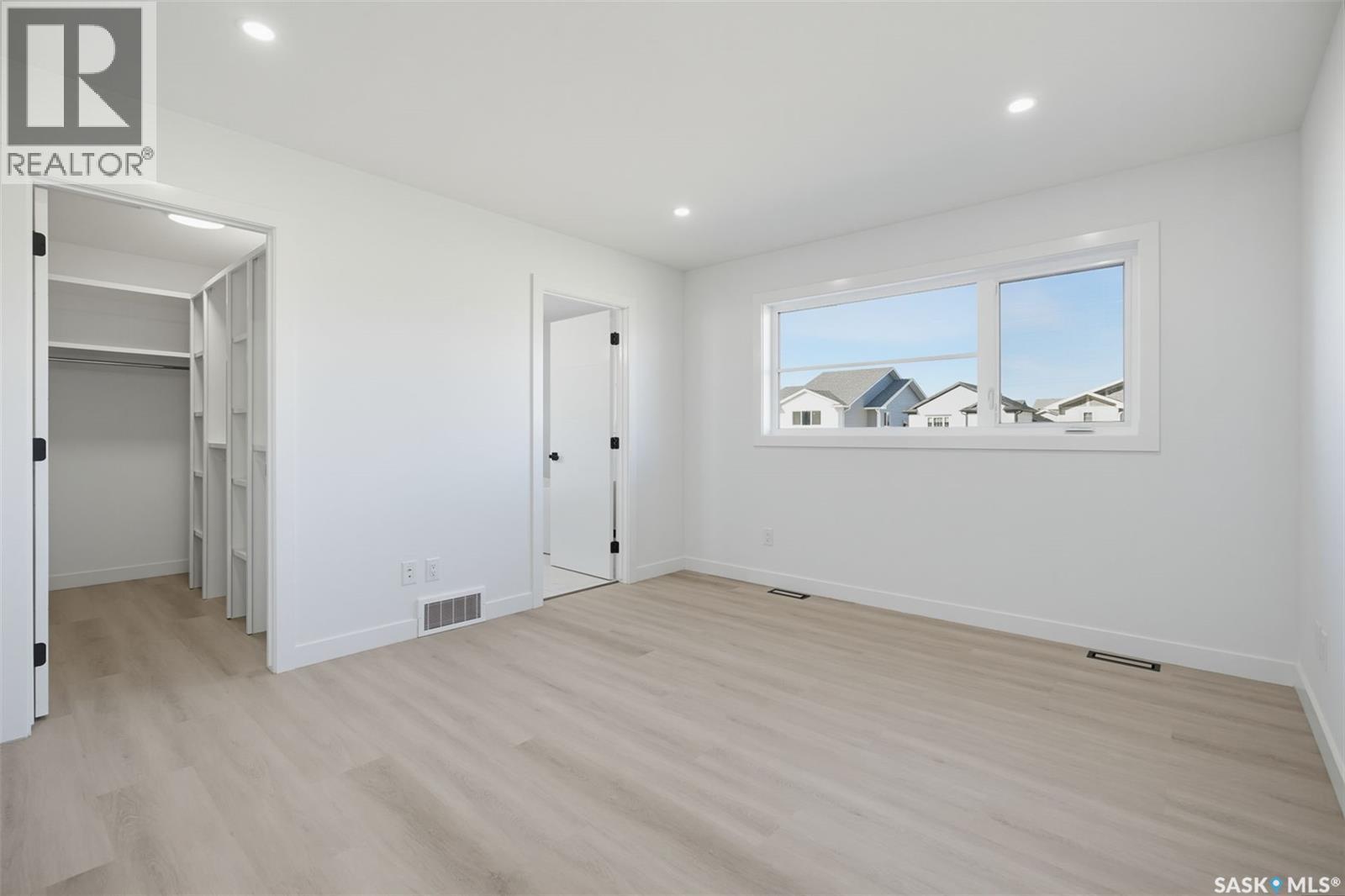239 Taskamanwa Street Property Photo 16