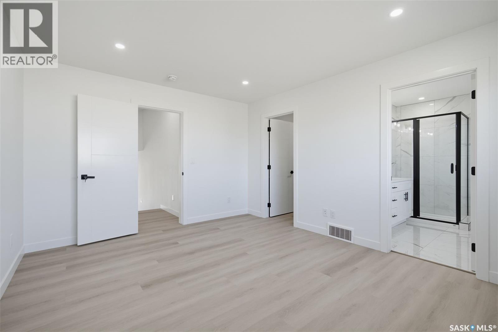 239 Taskamanwa Street Property Photo 17