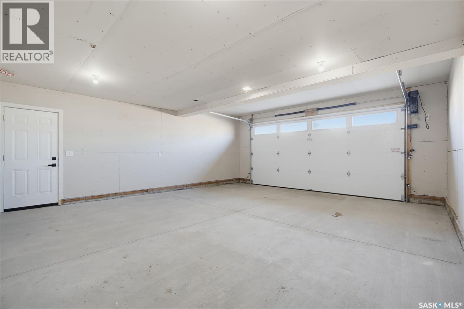 239 Taskamanwa Street Property Photo 28