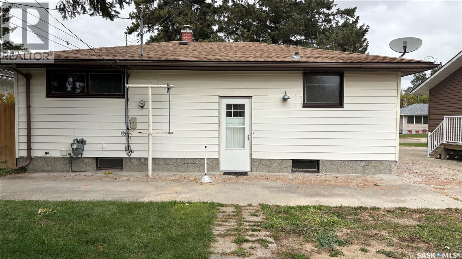 211 Downey Street Property Photo 19