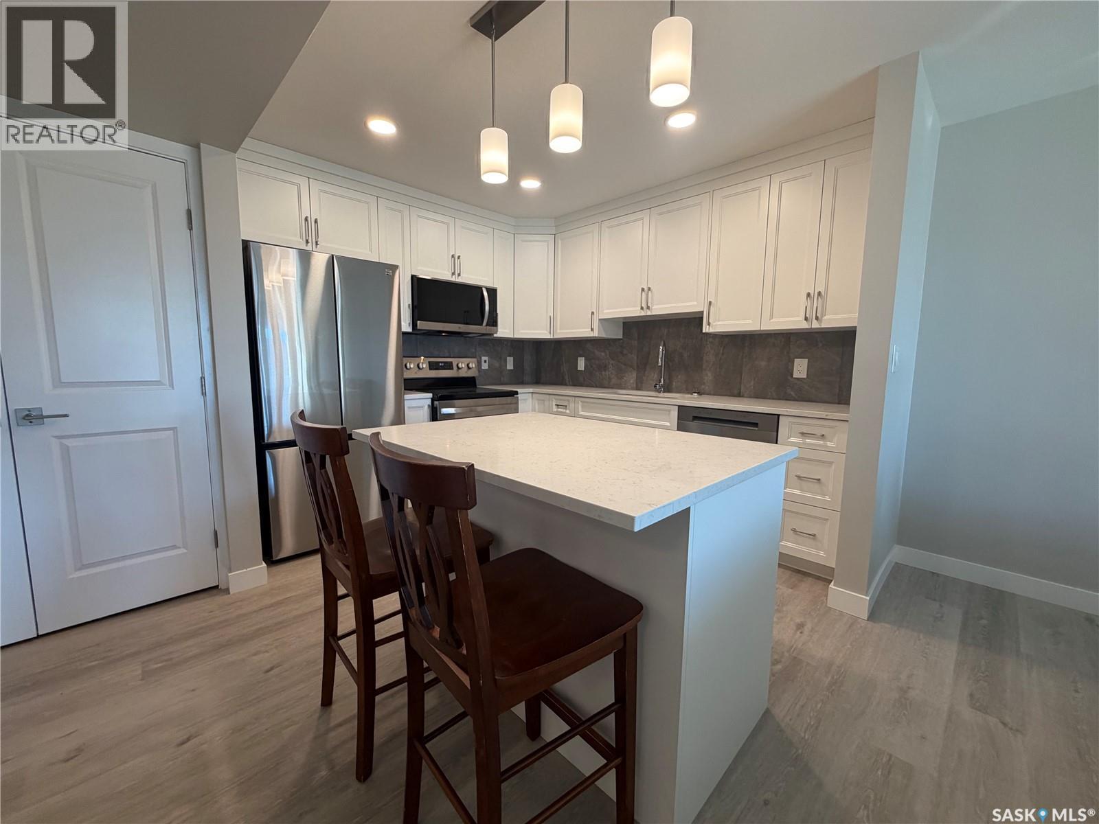107 318 108th Street W Property Photo 9