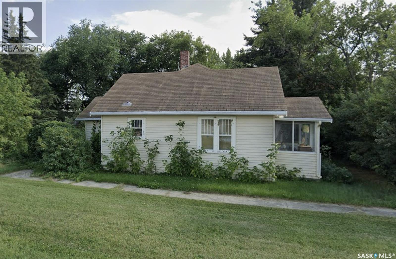 600 3rd Avenue Property Photo 1