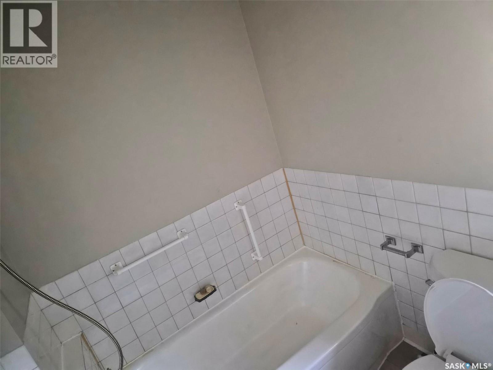 600 3rd Avenue Property Photo 11