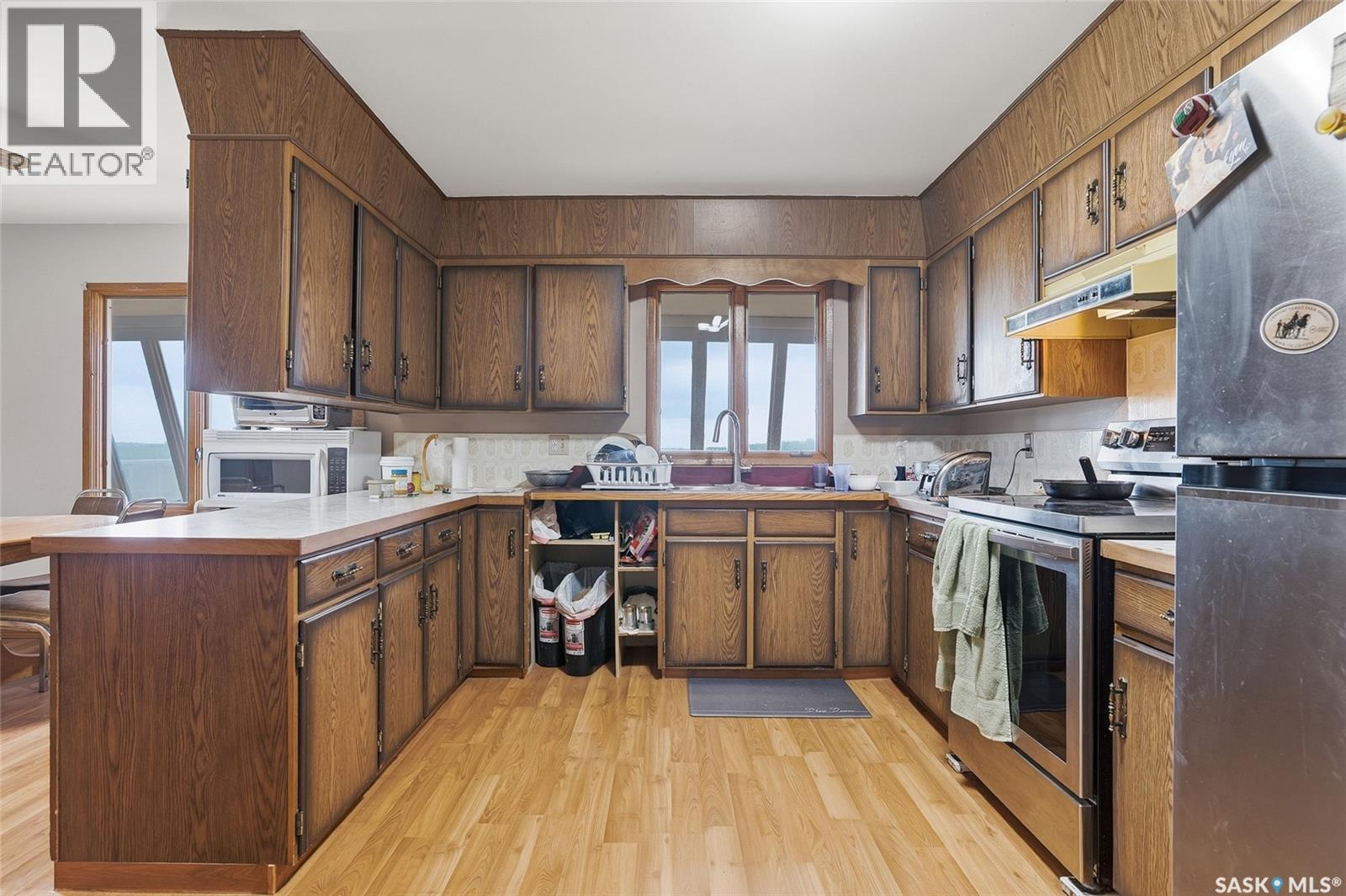 46 Hnatuk Rd Property Photo 9