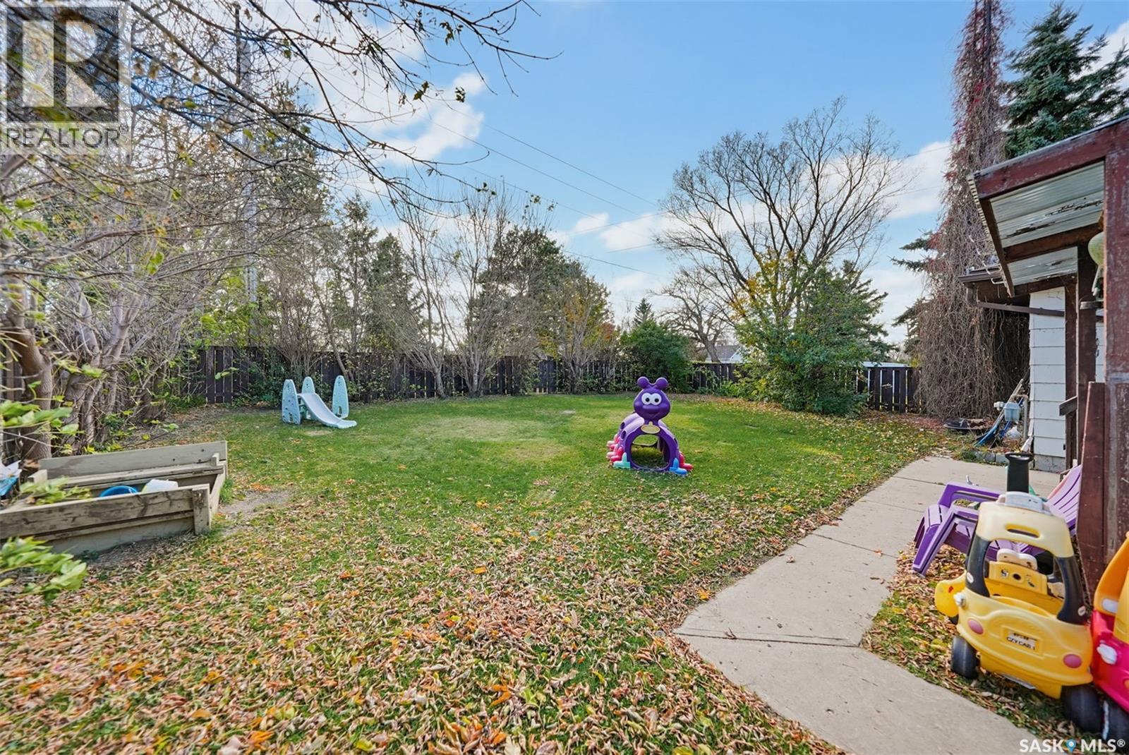 219 Hawkins Street Property Photo 29