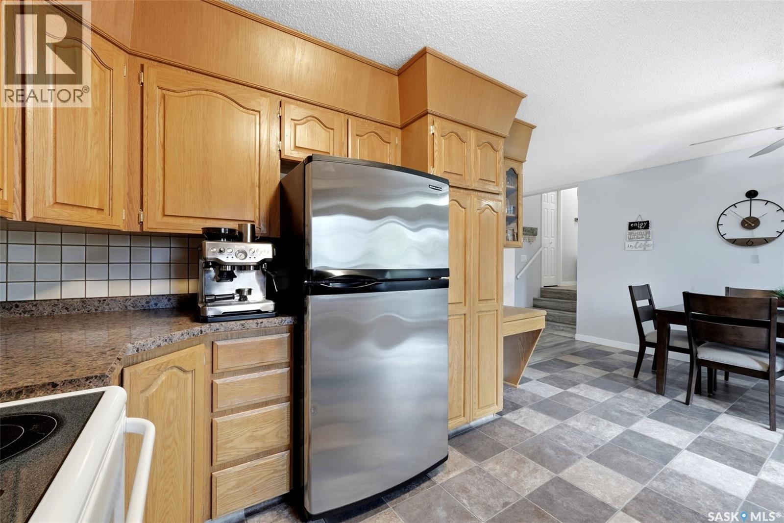 2310 Mclurg Crescent Property Photo 11