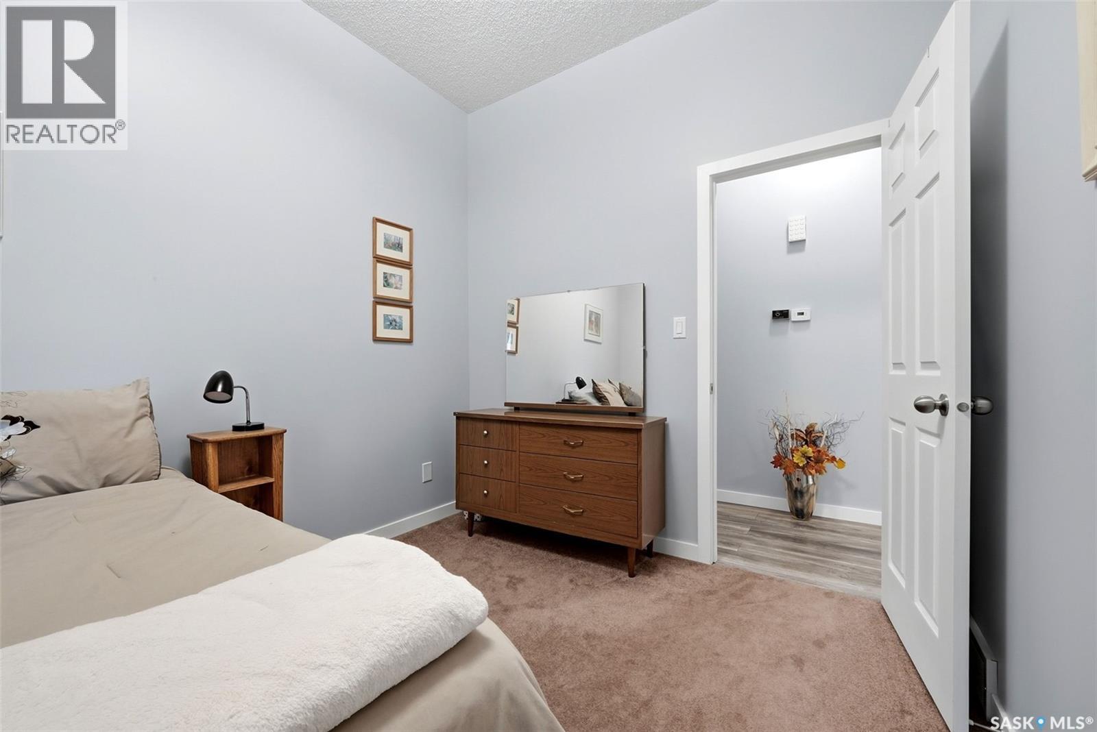 2310 Mclurg Crescent Property Photo 18