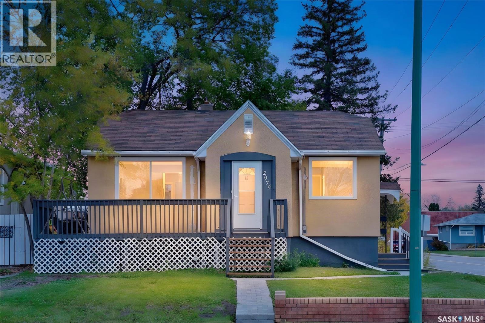 2079 Pasqua Street Property Photo 1