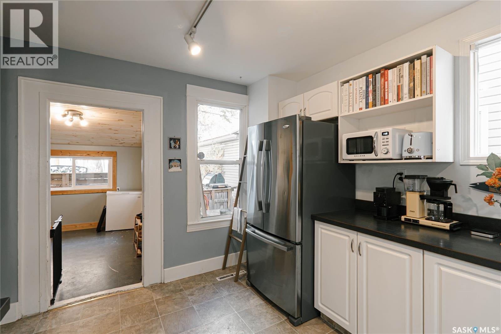 408 25th Street W Property Photo 24