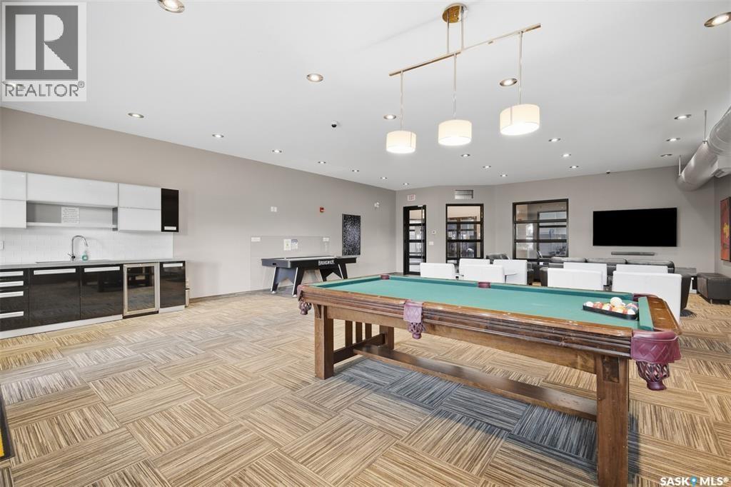 1702 1015 Patrick Crescent Property Photo 27