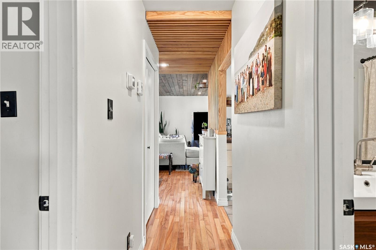 95 St Lawrence Crescent Property Photo 2