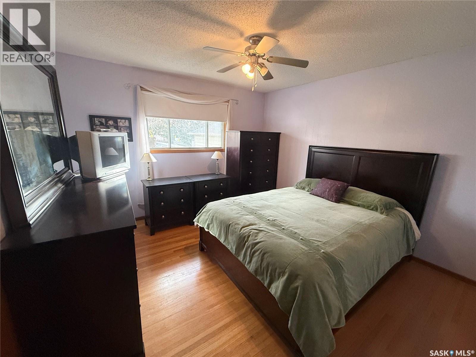 2517 Wiggins Avenue S Property Photo 17