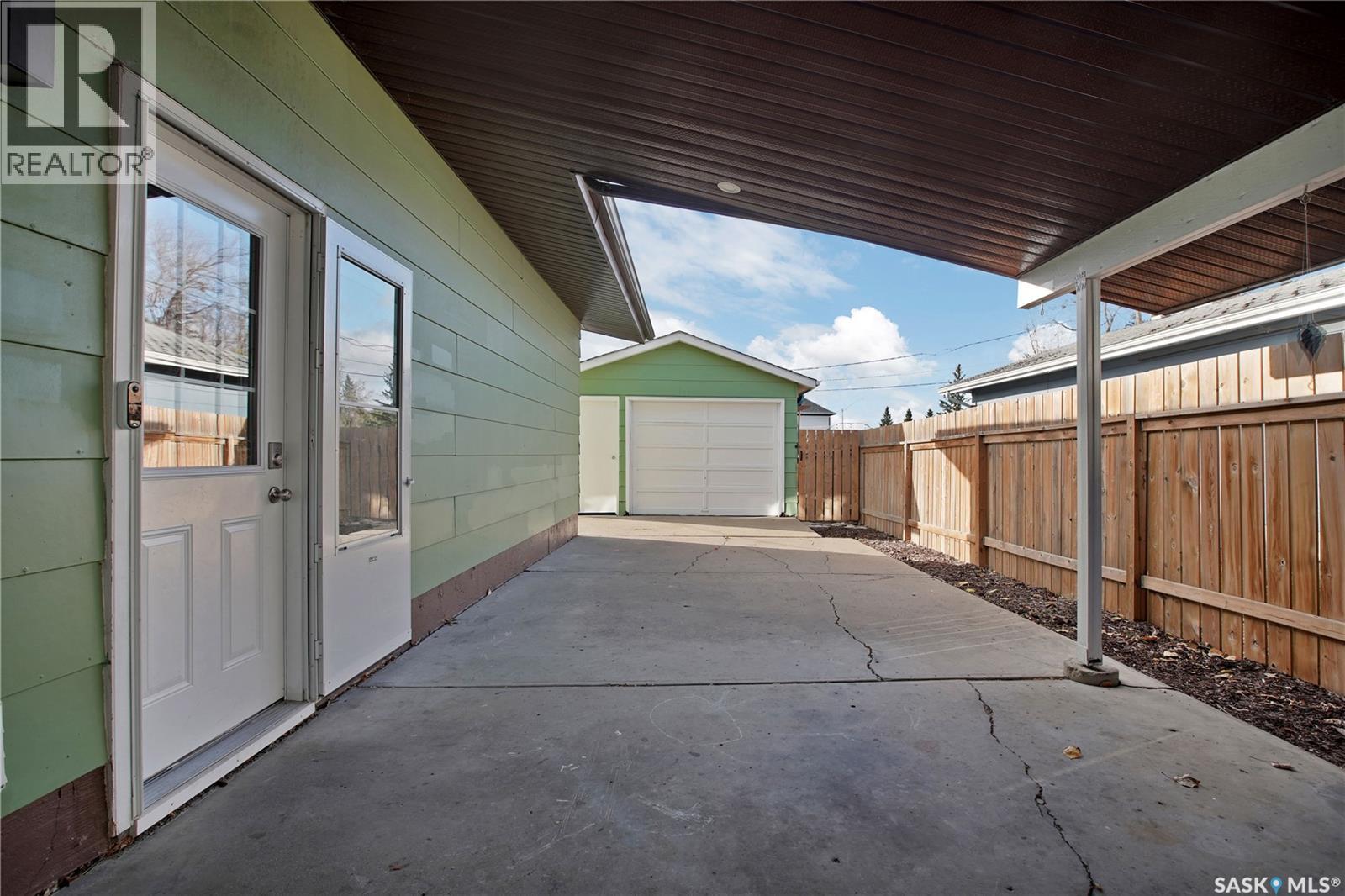 2017 9th Street Property Photo 14