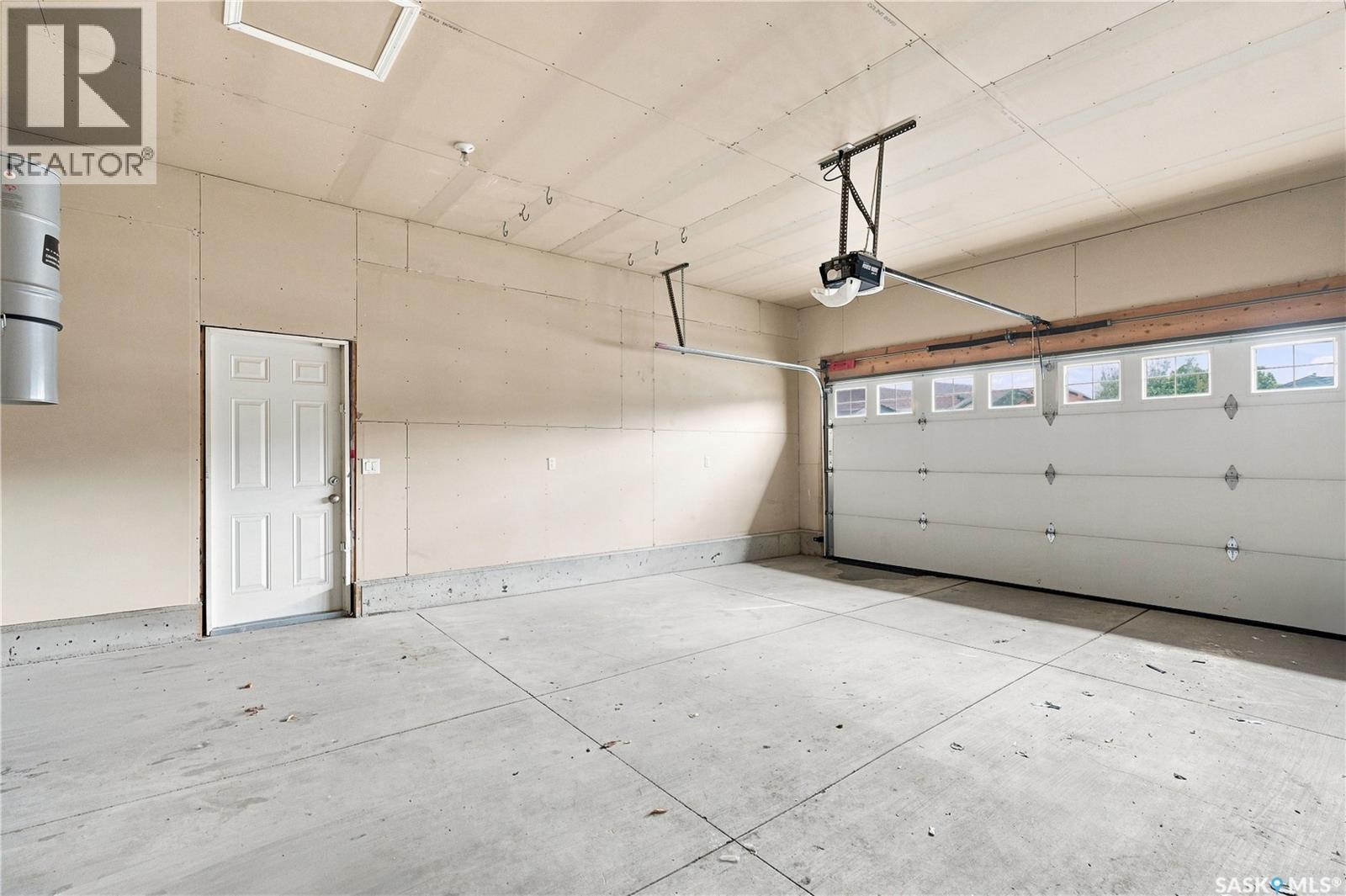 139 Brainerd Crescent Property Photo 41