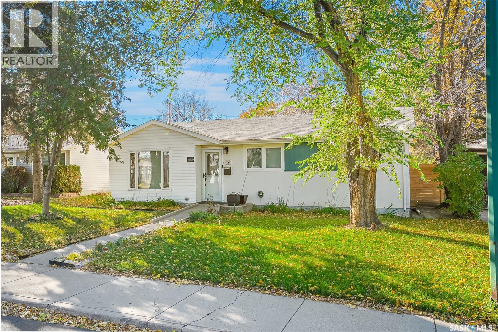 605 X Avenue N Property Photo 1