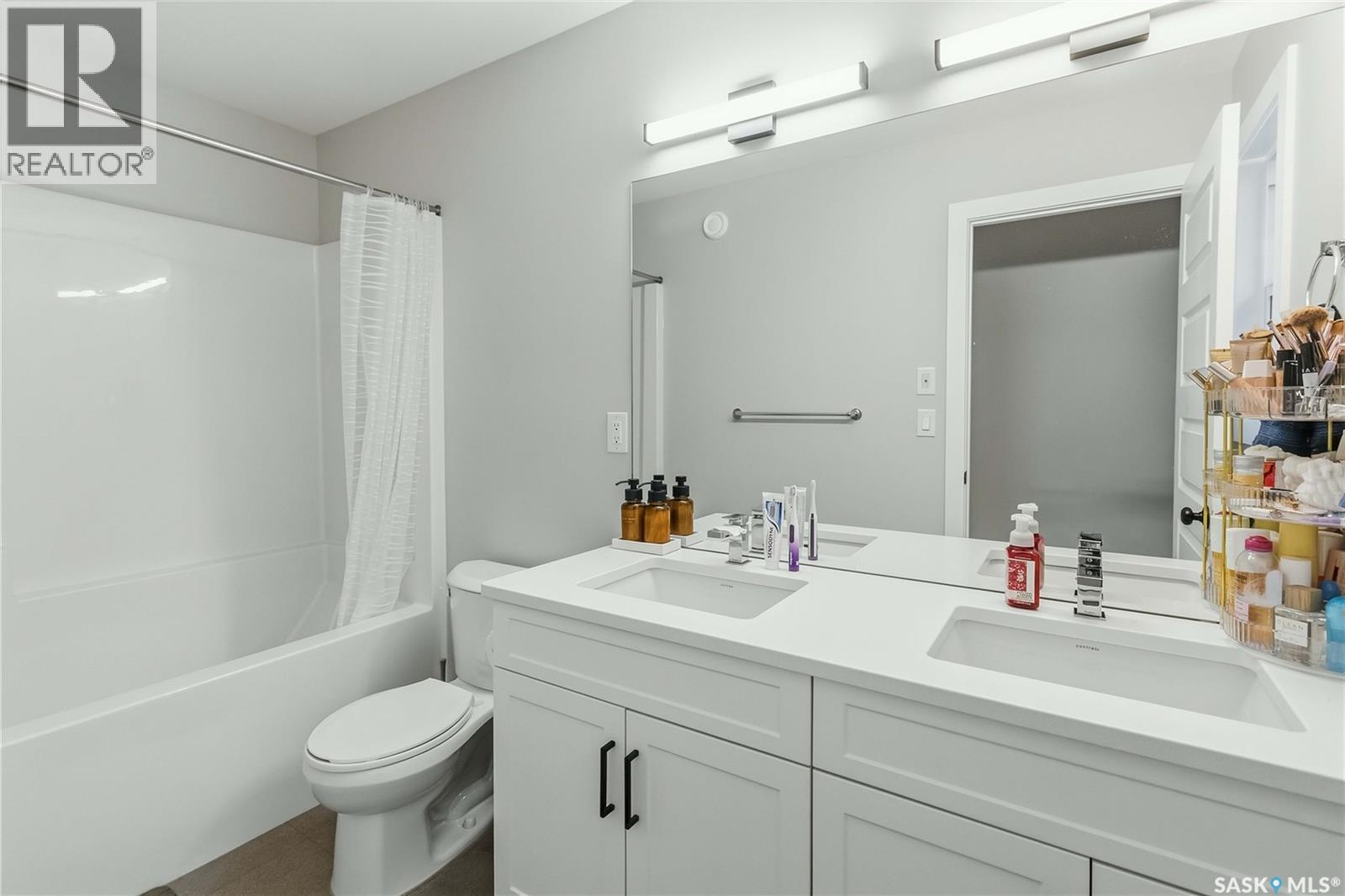 214 Antonini Court Property Photo 18