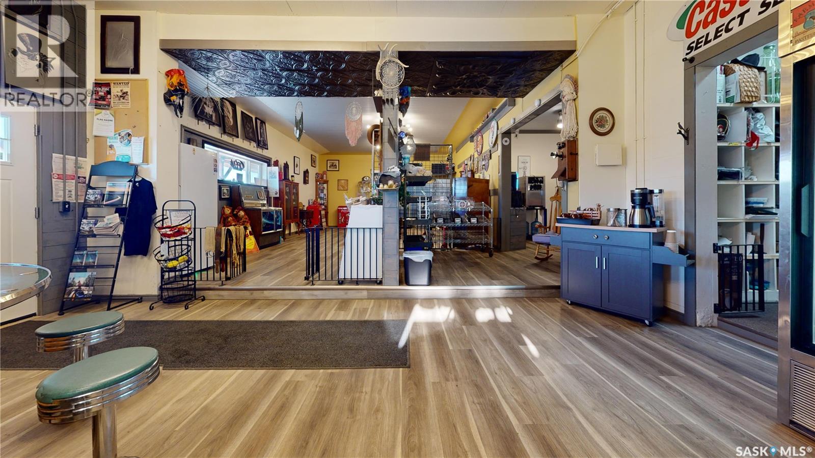 929 Railway Avenue Property Photo 17