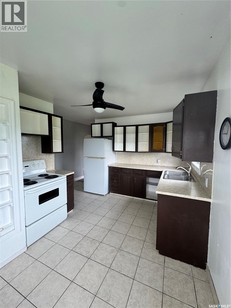603 5th Avenue Property Photo 3