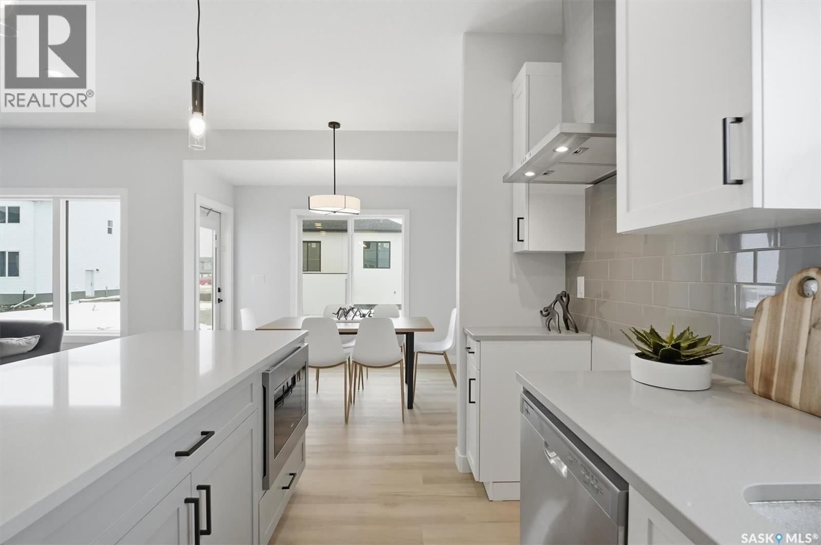 126 Asokanihkew Way Property Photo 4