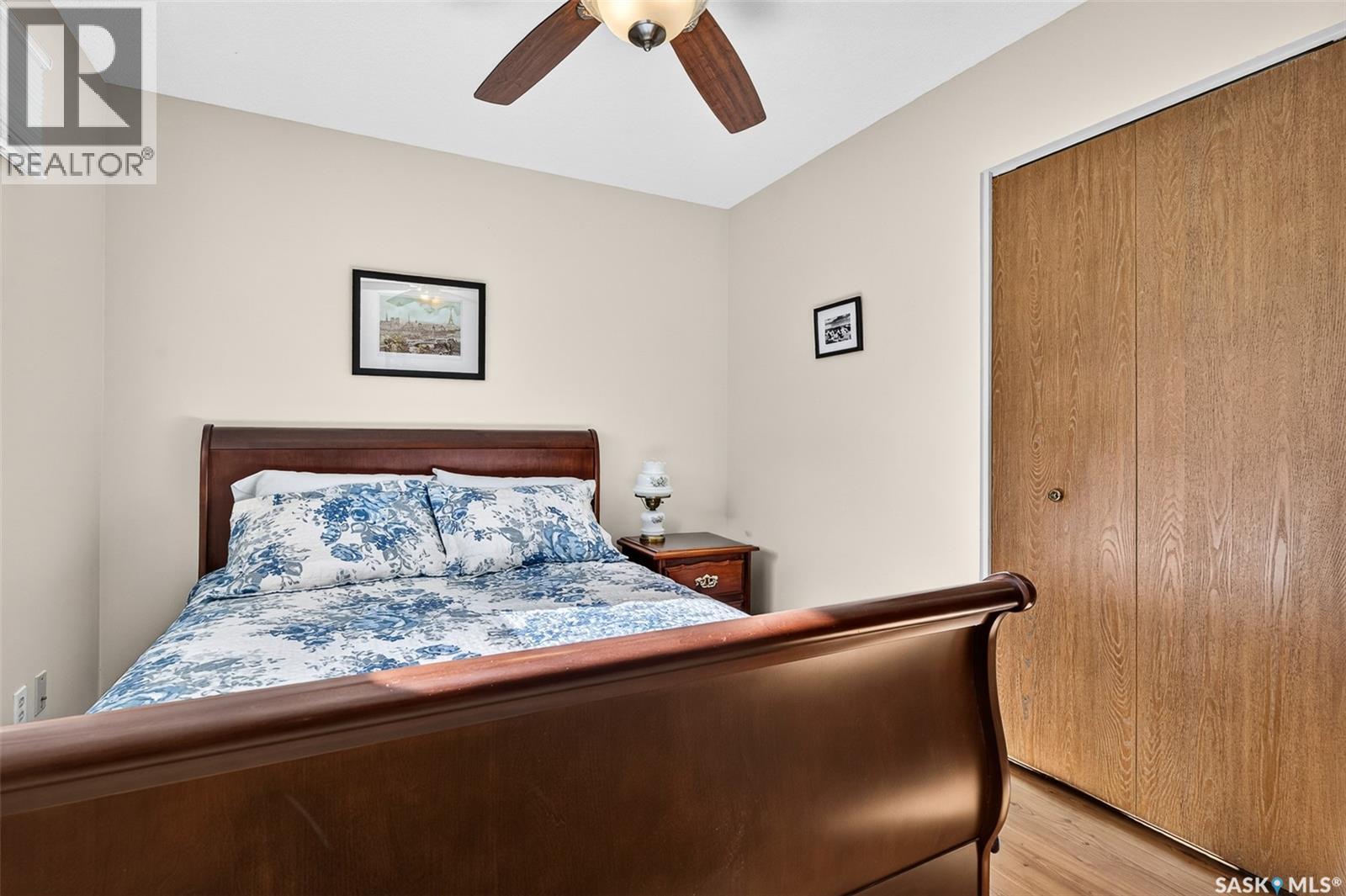 955 Holdsworth Crescent Property Photo 31