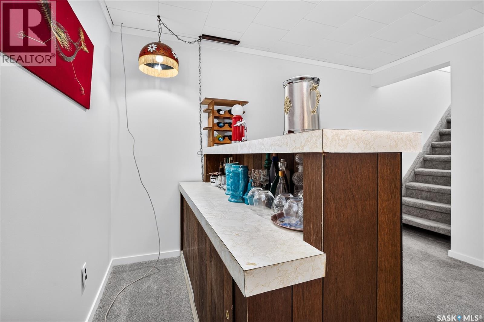 955 Holdsworth Crescent Property Photo 46