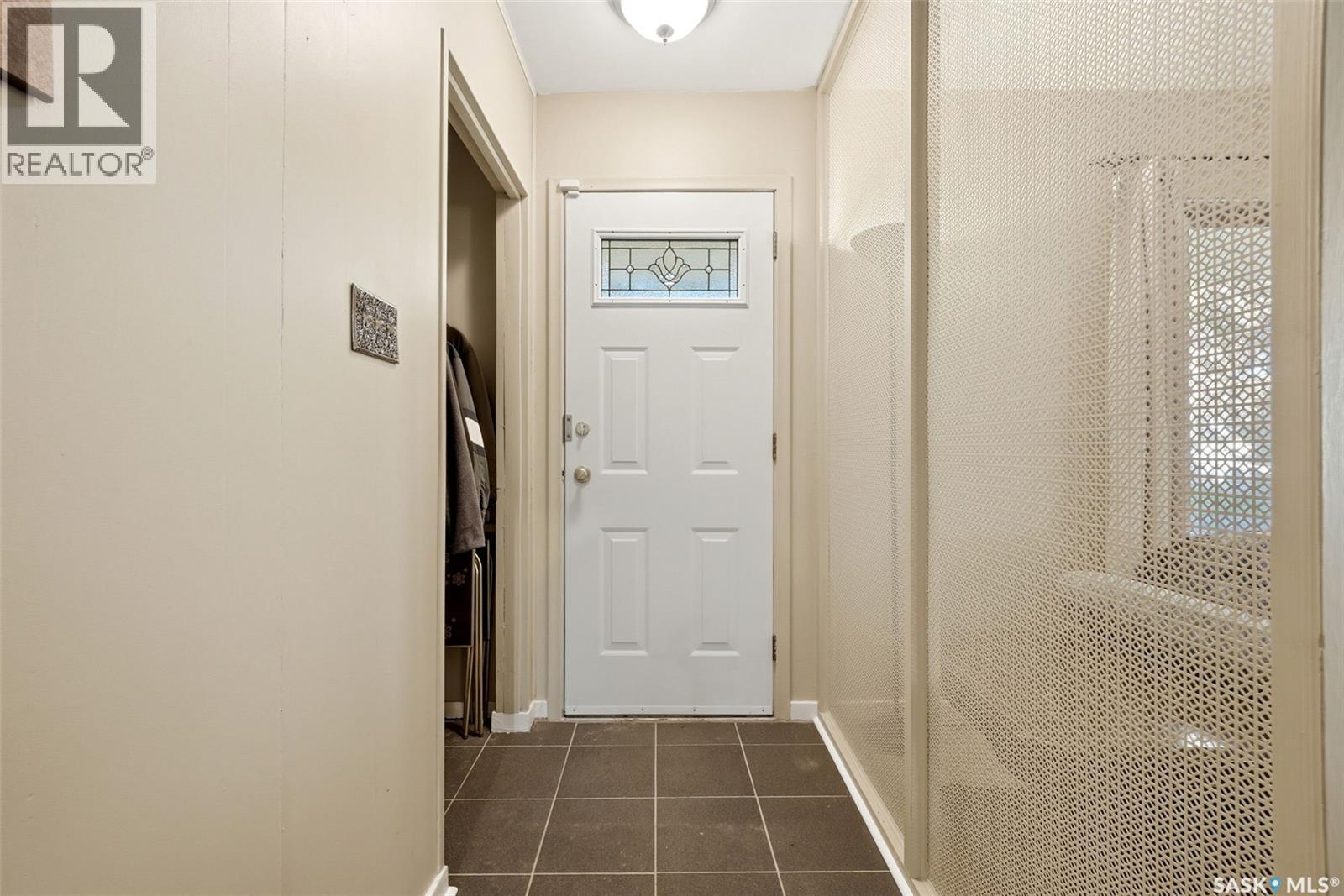 69 Darke Crescent Property Photo 2