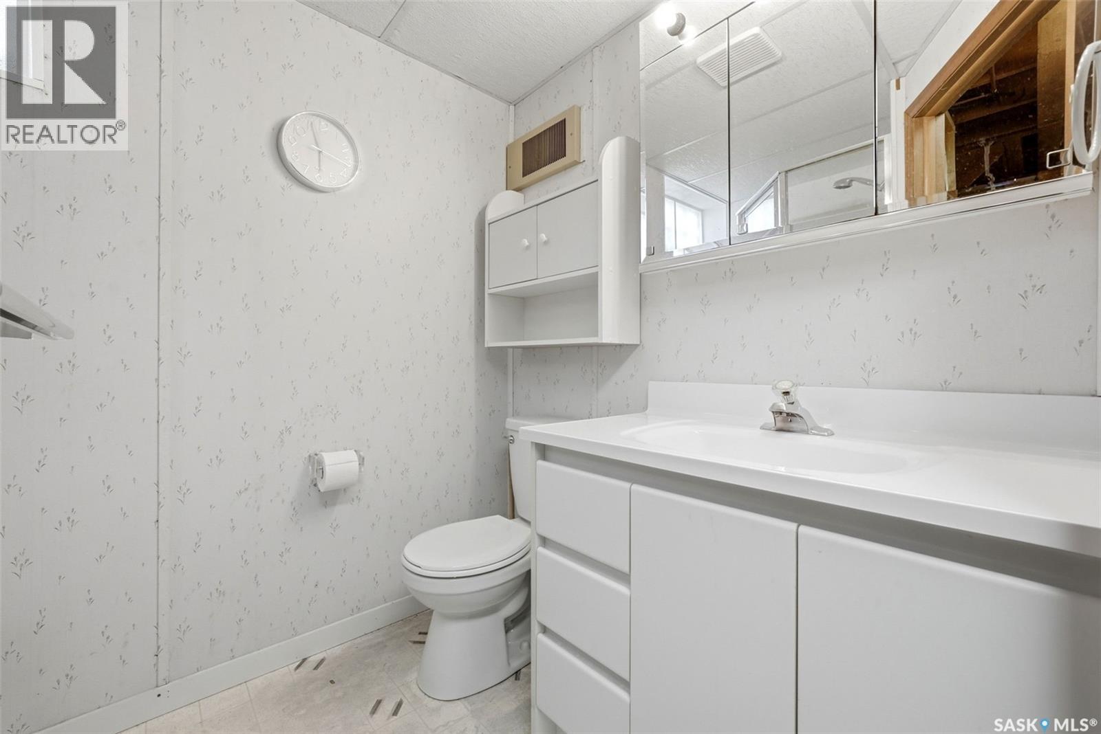 69 Darke Crescent Property Photo 28
