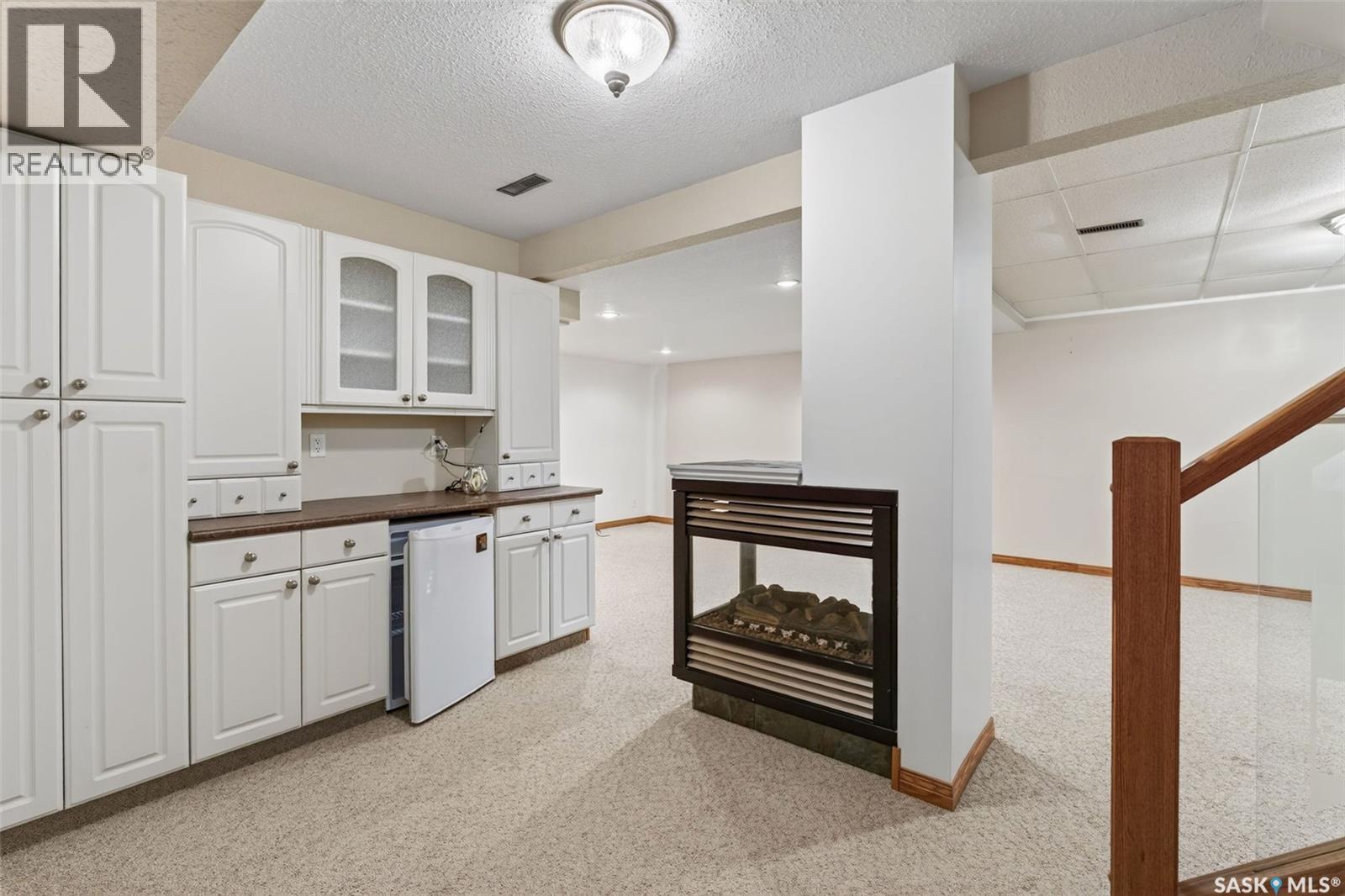 718 Golburn Crescent Property Photo 33
