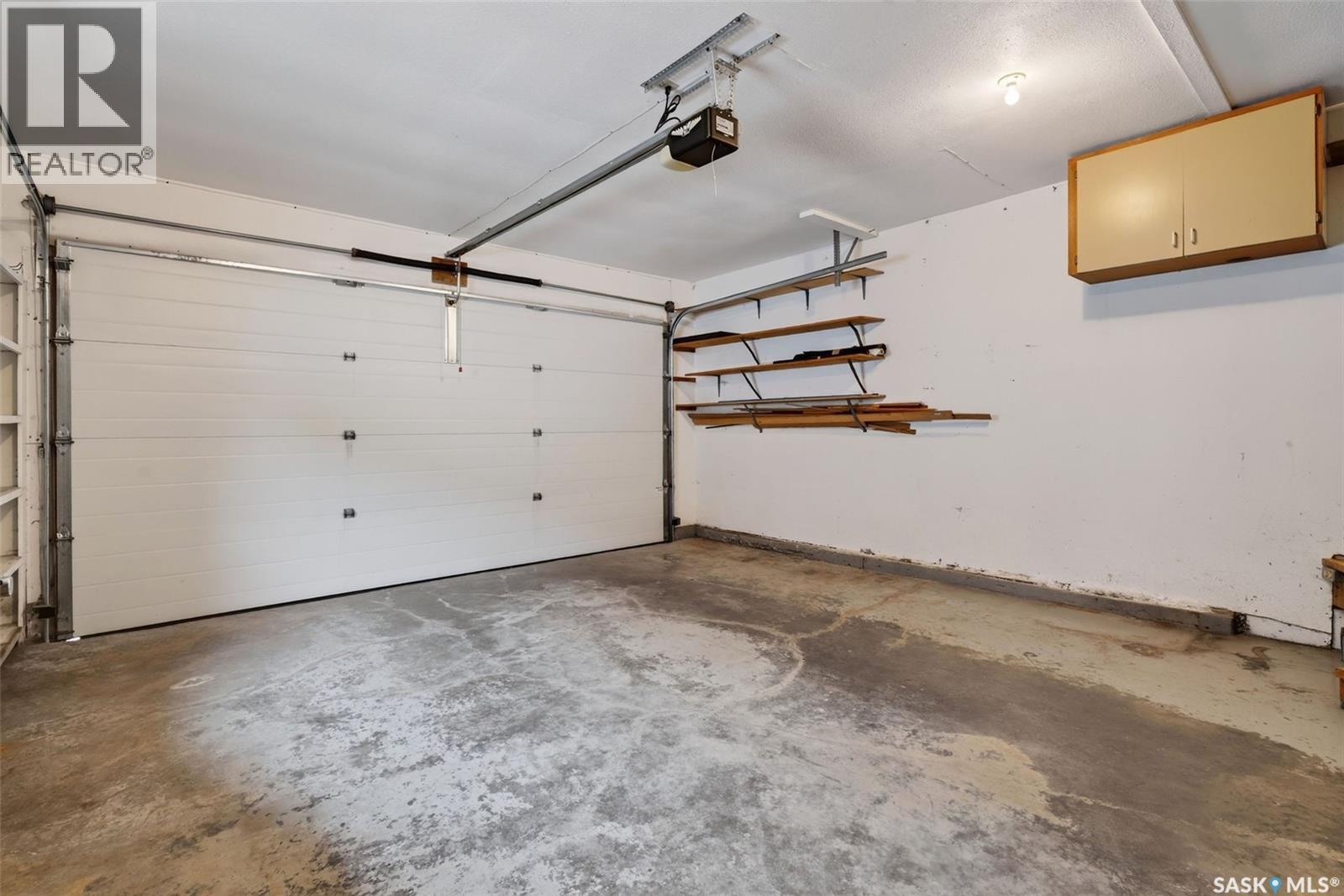 718 Golburn Crescent Property Photo 46