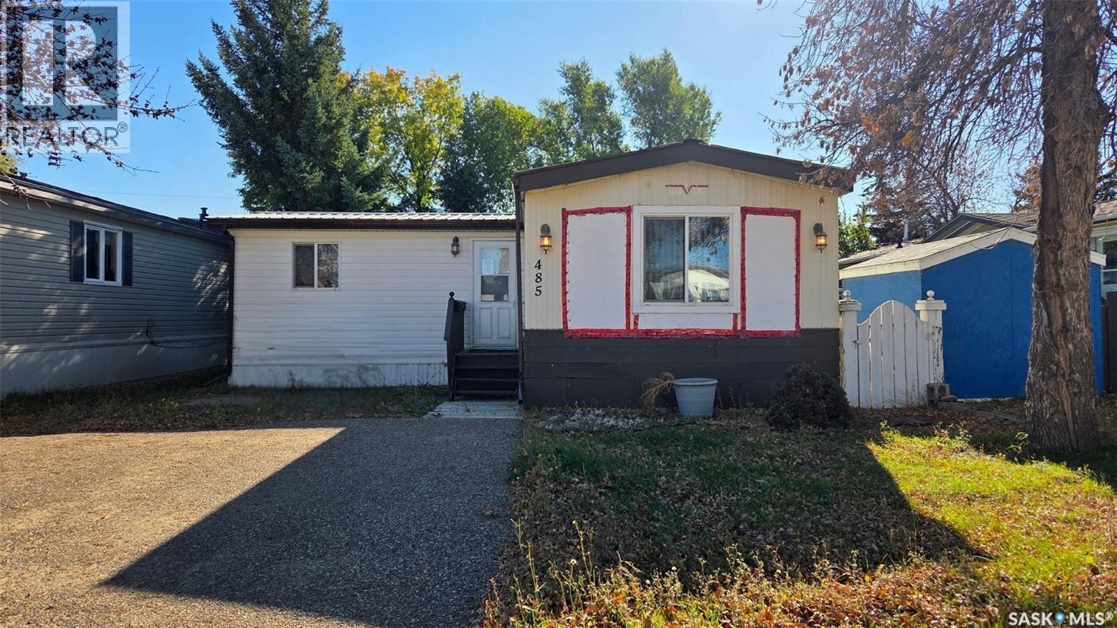 485 32nd Street Property Photo 1