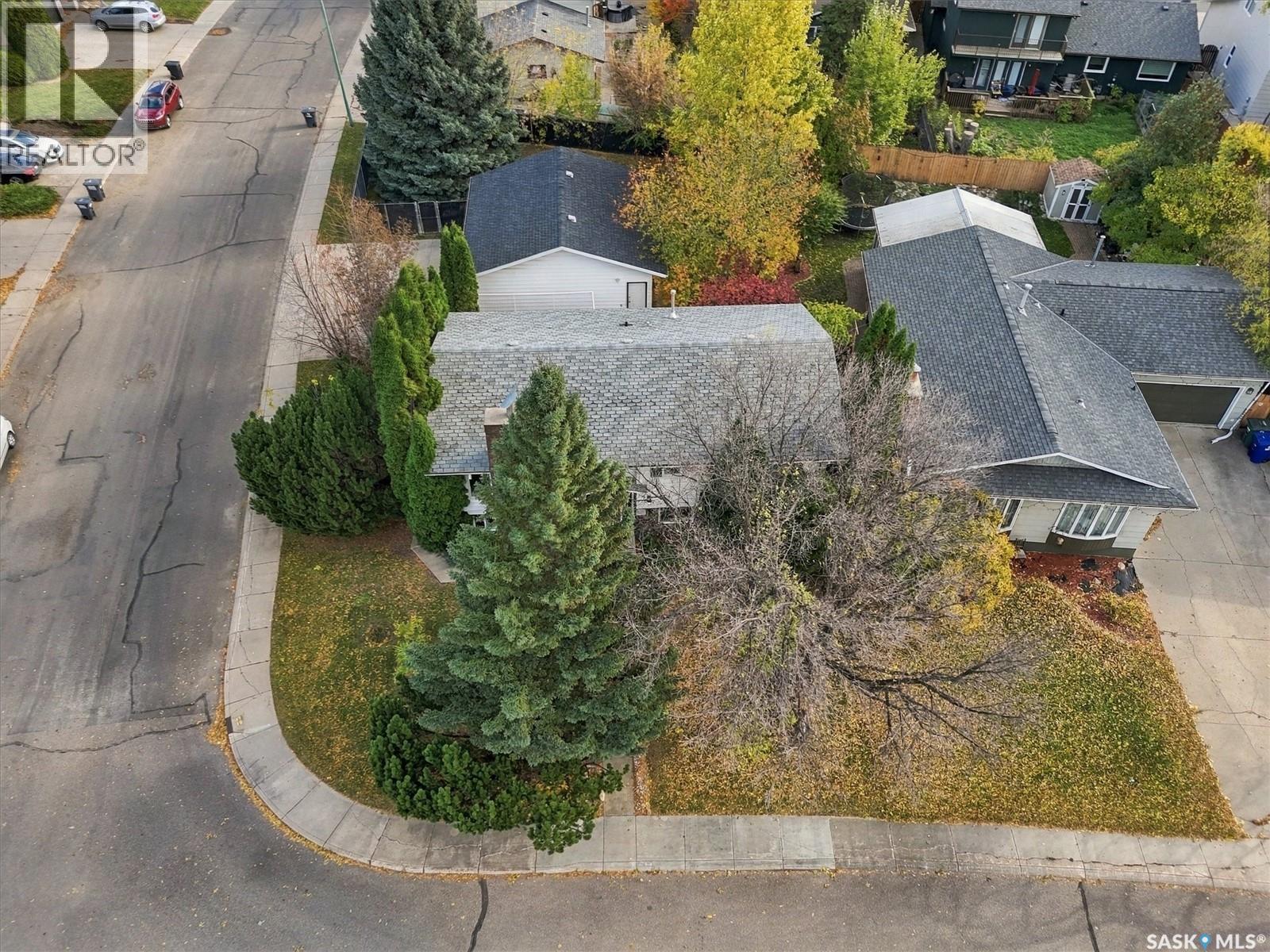 647 Redberry Road Property Photo 3