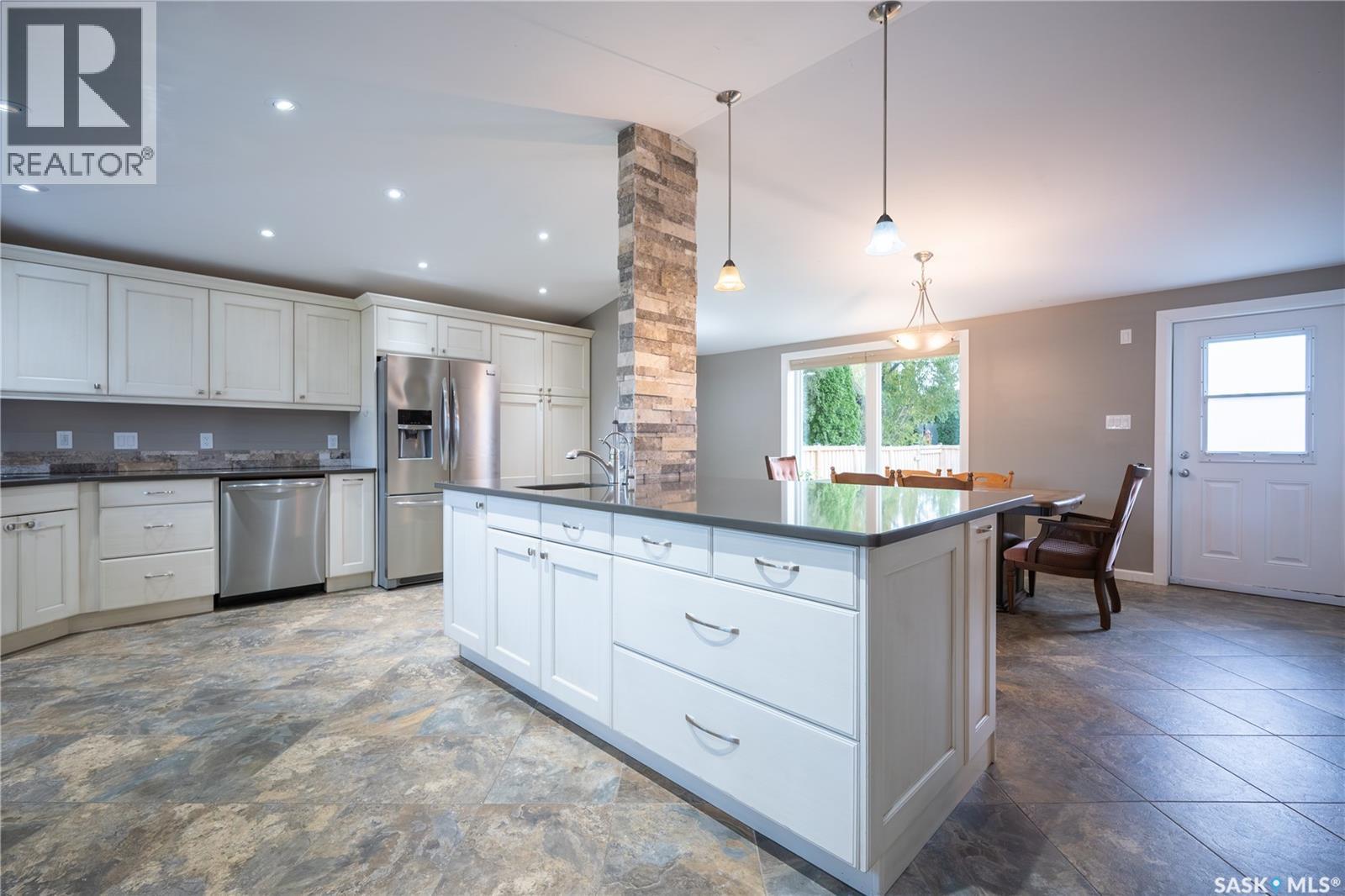 444 Mountview Road Property Photo 10